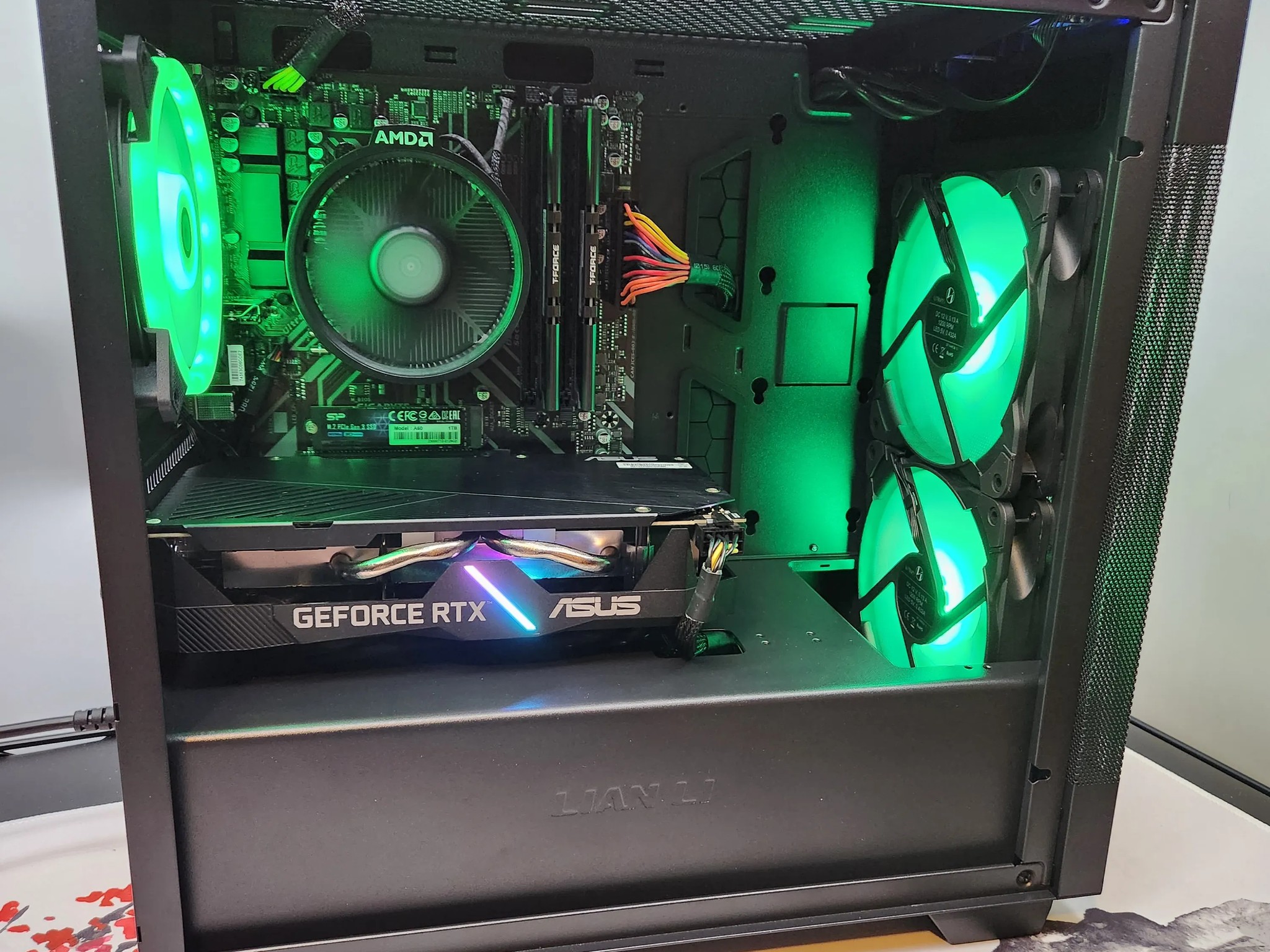 LIMITED TIME DEAL! "Mini MESH" Gaming PC Ryzen 5 3600x/16GB DDR4/1TB SSD / RTX 2060 6GB