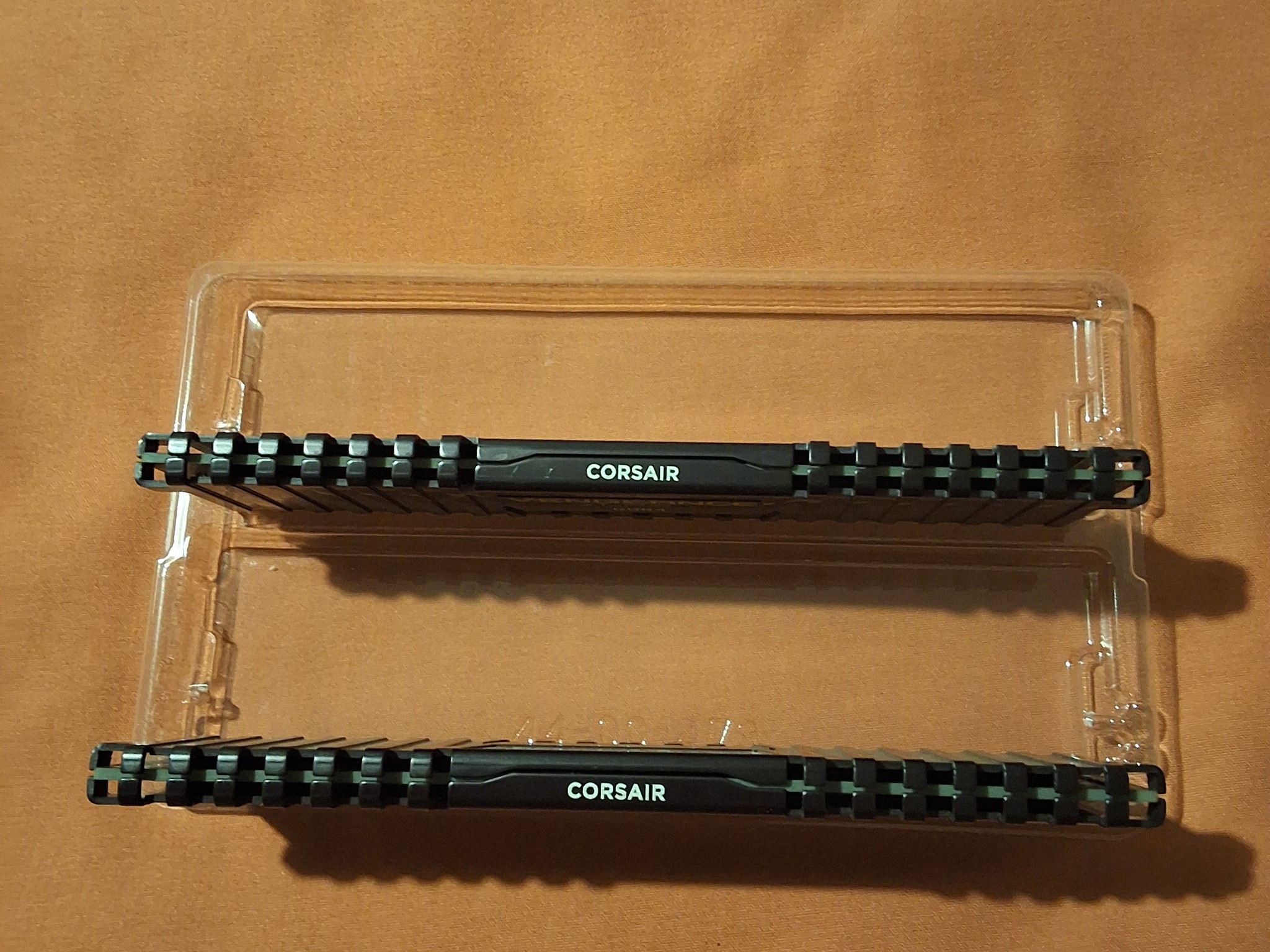CORSAIR VENGEANCE LPX (2X8) 16GB DDR4 3600MHz CL14