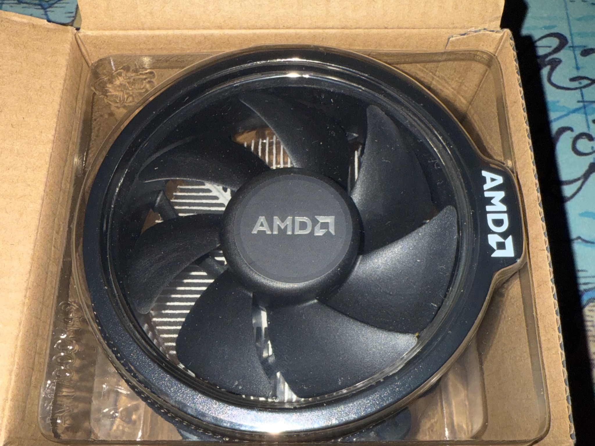 AMD ryzen 5 7600 6 core 12 thread cpu