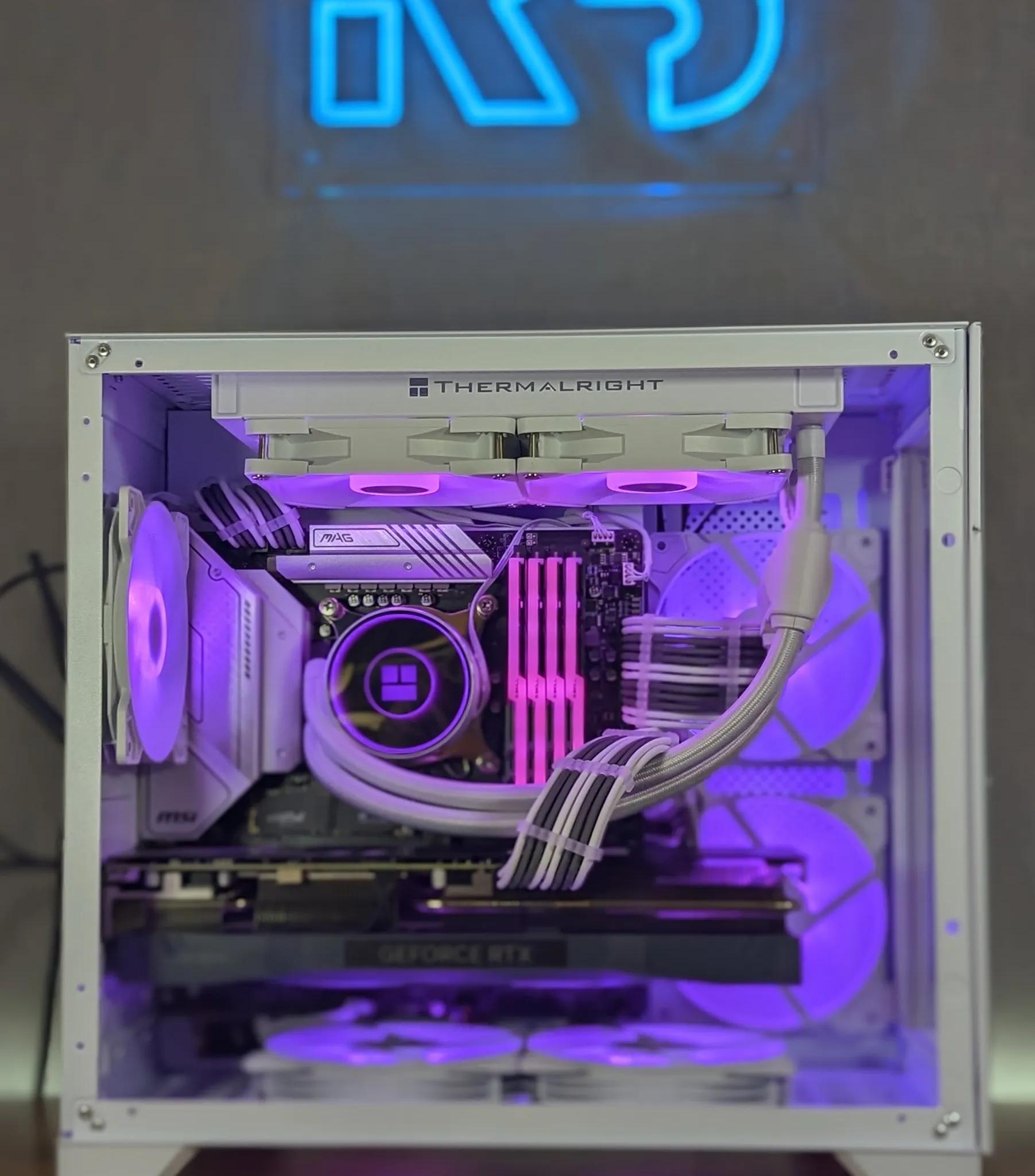 RTX 3070ti // i7 12700K // 32GB 3600Mhz RAM // 2TB NVMe SSD // WiFi