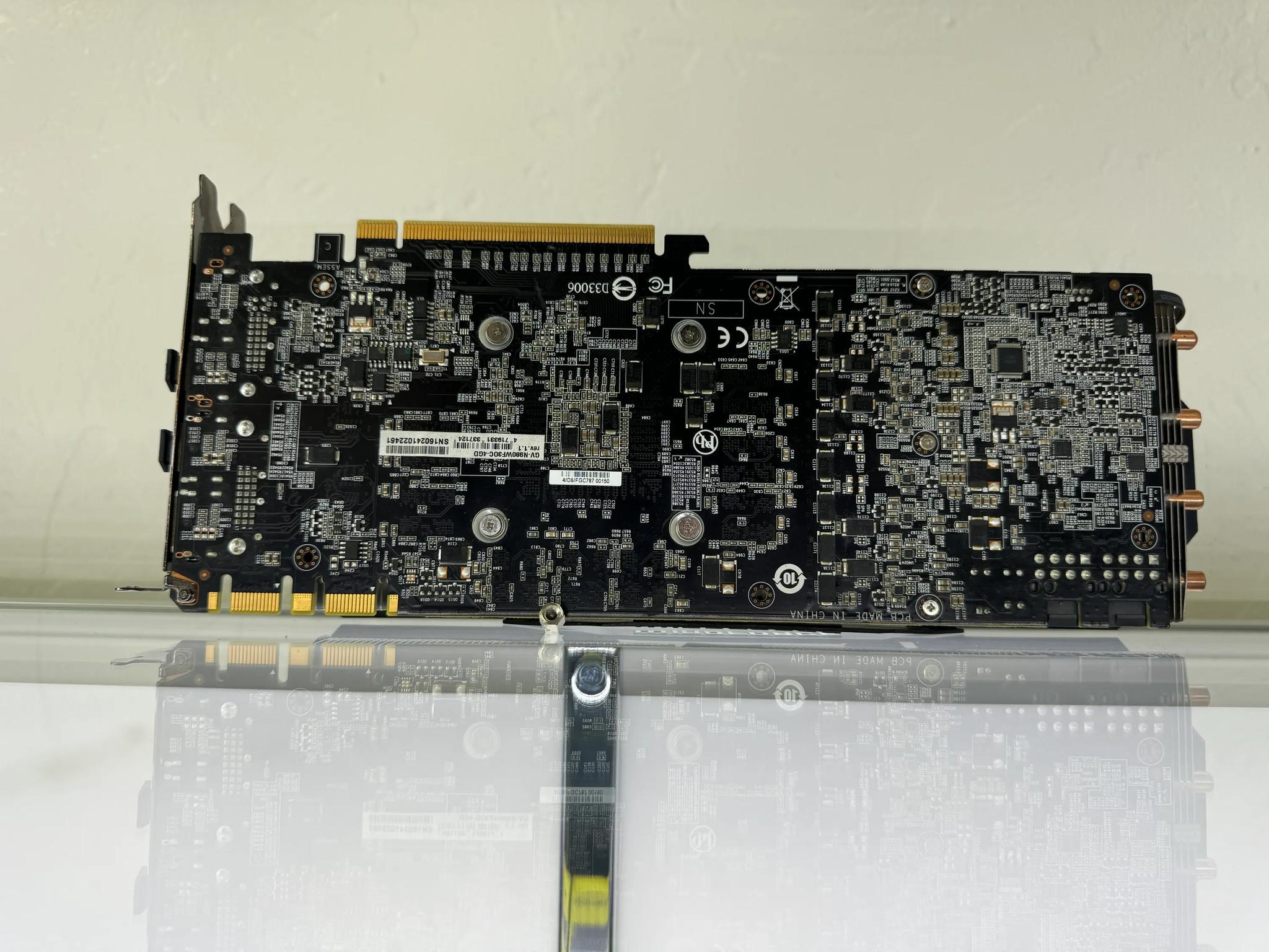 GIGABYTE GeForce GTX 980 WINDFORCE 3X OC EDITION 4GB Graphics Card (Refurbished)