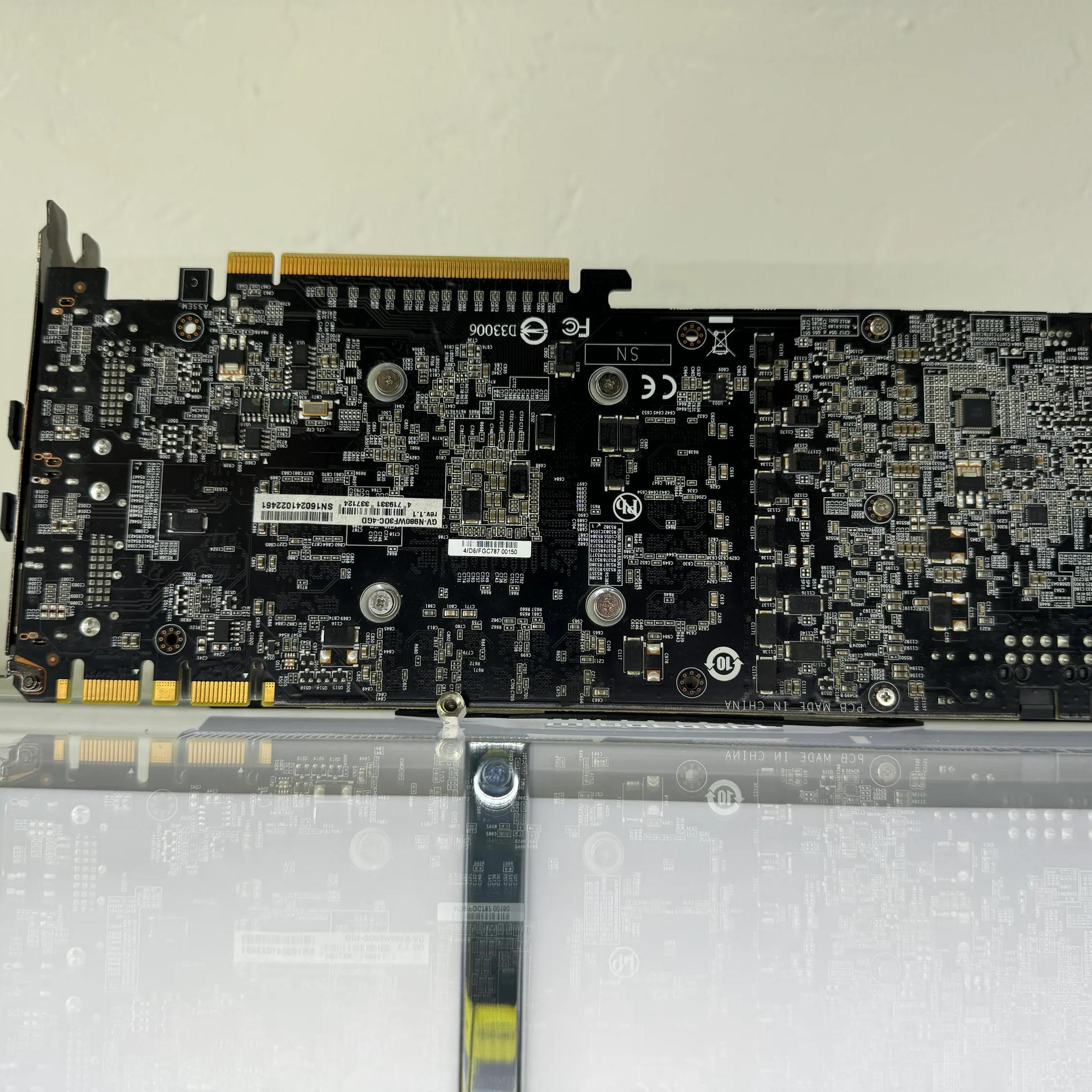 GIGABYTE GeForce GTX 980 WINDFORCE 3X OC EDITION 4GB Graphics Card (Refurbished)