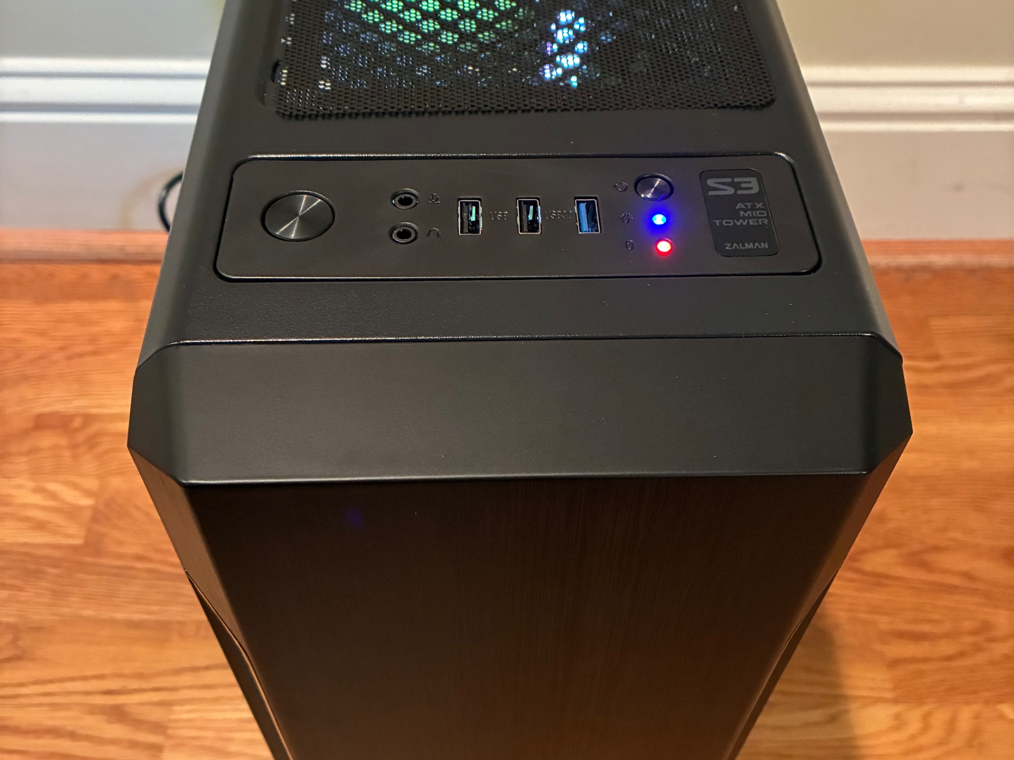 GTX 1070 R5 1600 ARGB GAMING PC 32GB 1TB SSD WiFi WINDOWS 10