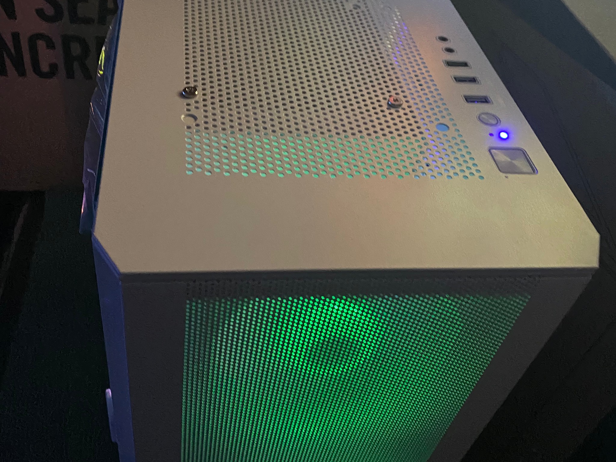High Performance | I5-10400f| RX590| 16GB Corsair DDR4 (RGB) Ram| 512GB NVMe SSD +  3TB HDD
