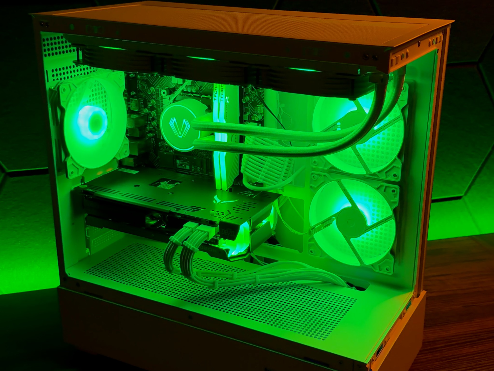 🏹 Artemis 🏹 AMD RX 6600 XT / Intel Core i5-12500  / 1TB NVME / 32GB Ram / 360 AIO / W11 Pro