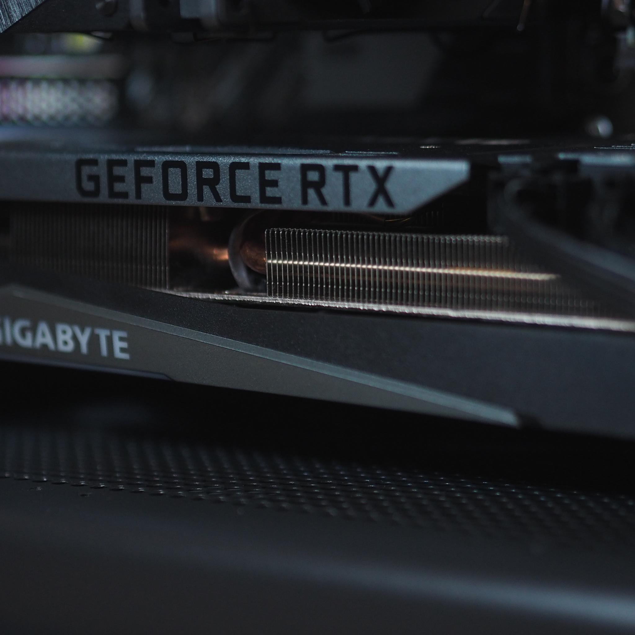 👾⚫ Black Friday SALE! ⚫👾 The EMBER PC
