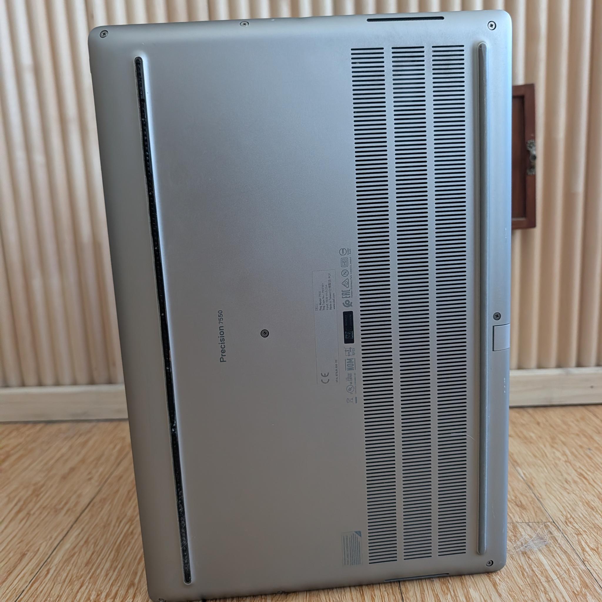 Dell Precision Laptop | I5 10400H | T2000 (1650 TI M) | 16GB | 256 GB |