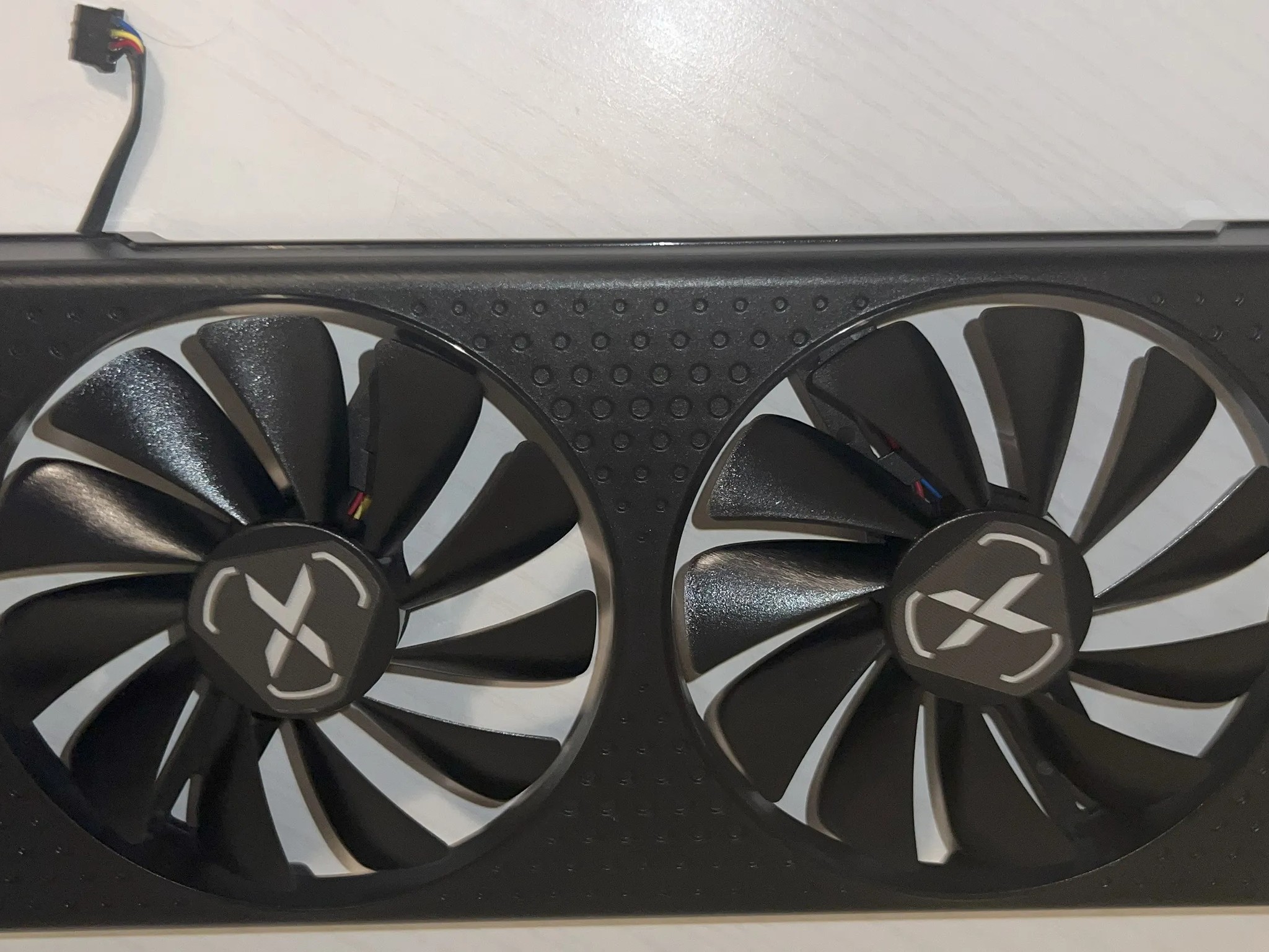 Radeon RX 7600 8GB (XFX SWFT 210)