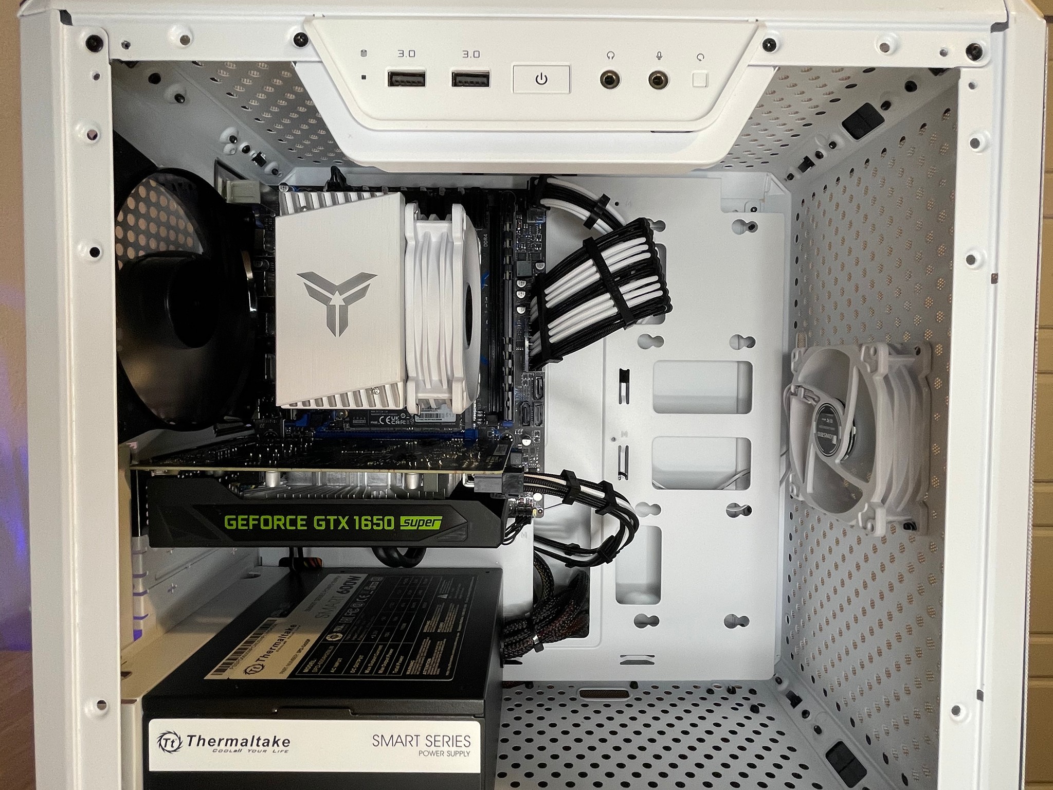 GTX 1650 + Intel E5 1650 V4 6 Core 12 Thread