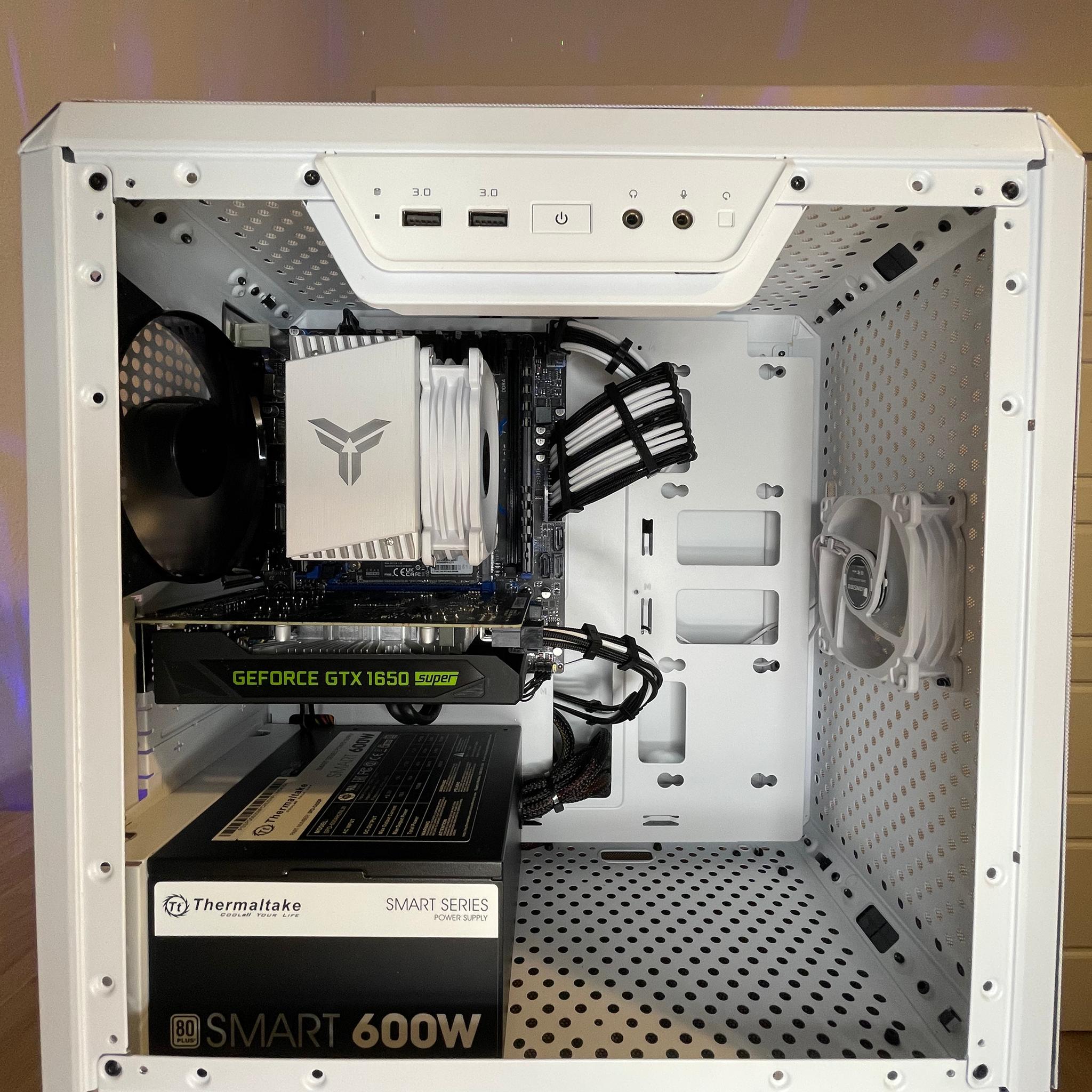 GTX 1650 + Intel E5 1650 V4 6 Core 12 Thread