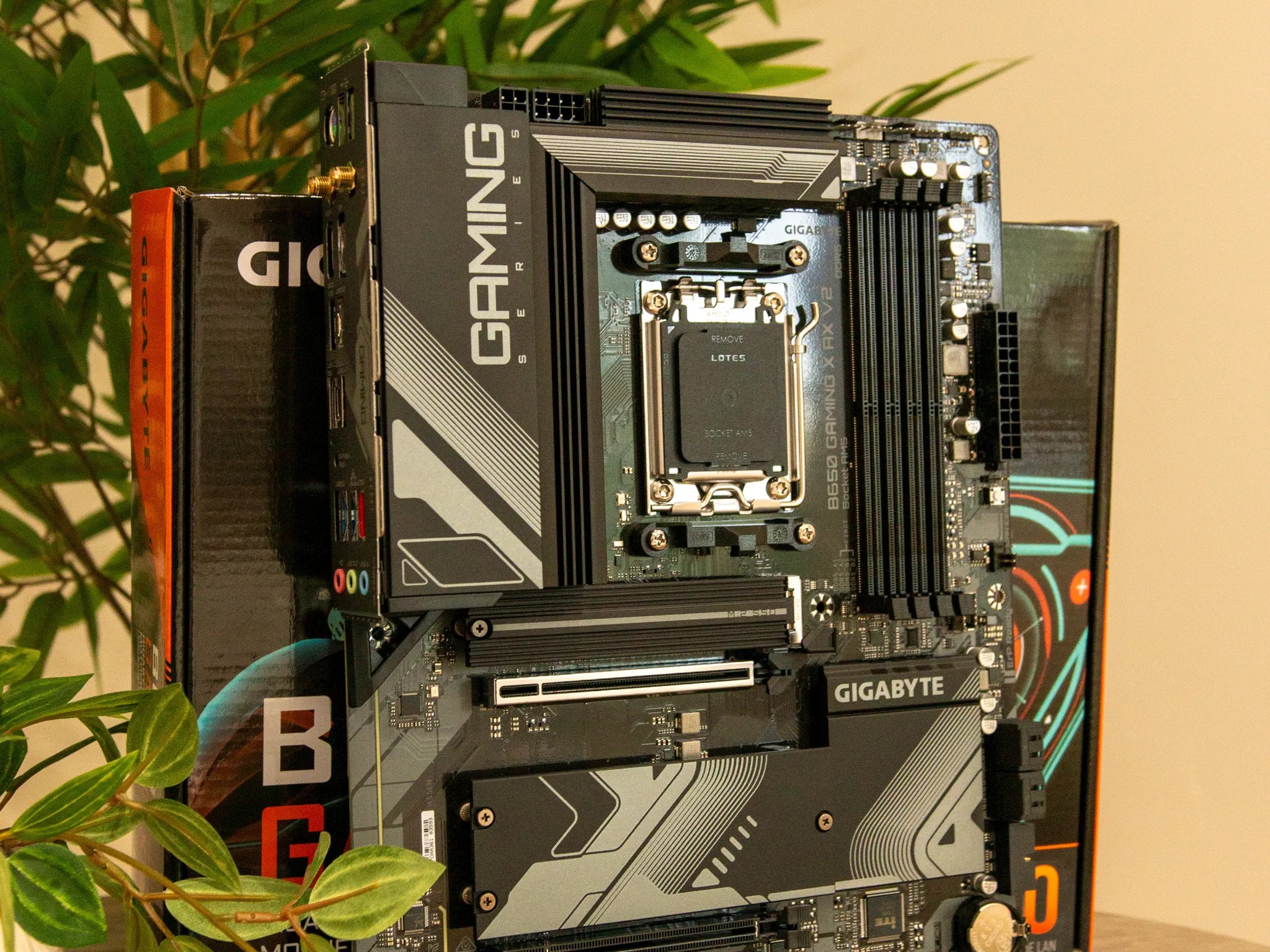 Gigabyte B650 Gaming X AX V2 AM5 Motherboard