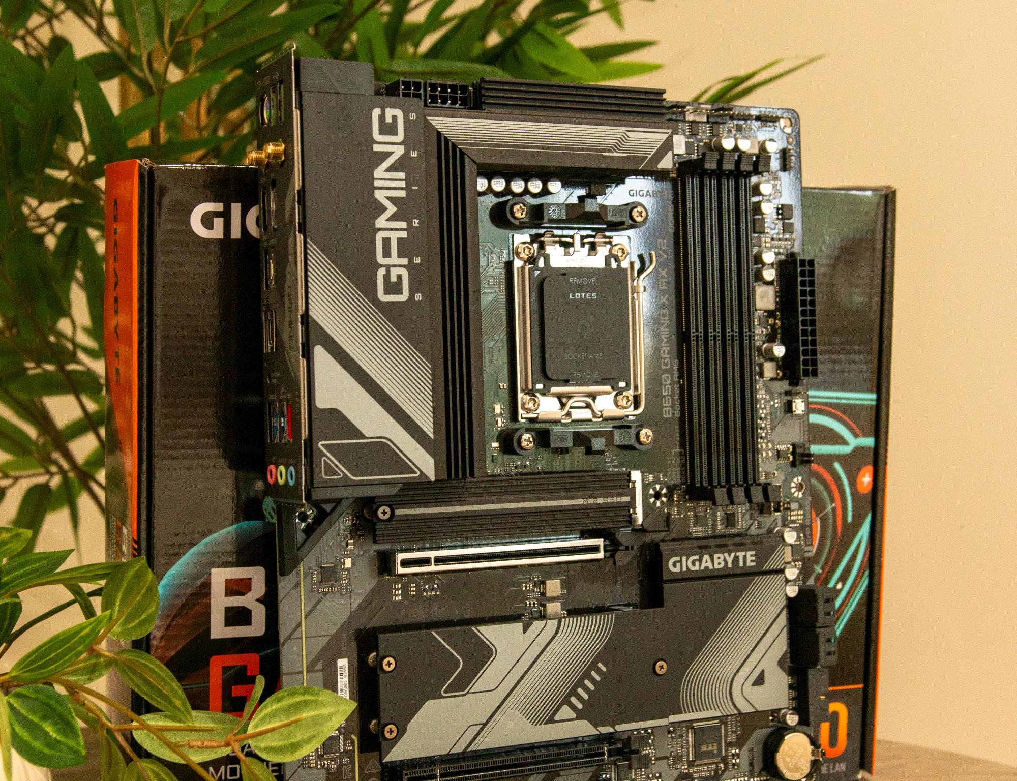 Gigabyte B650 Gaming X AX V2 AM5 Motherboard