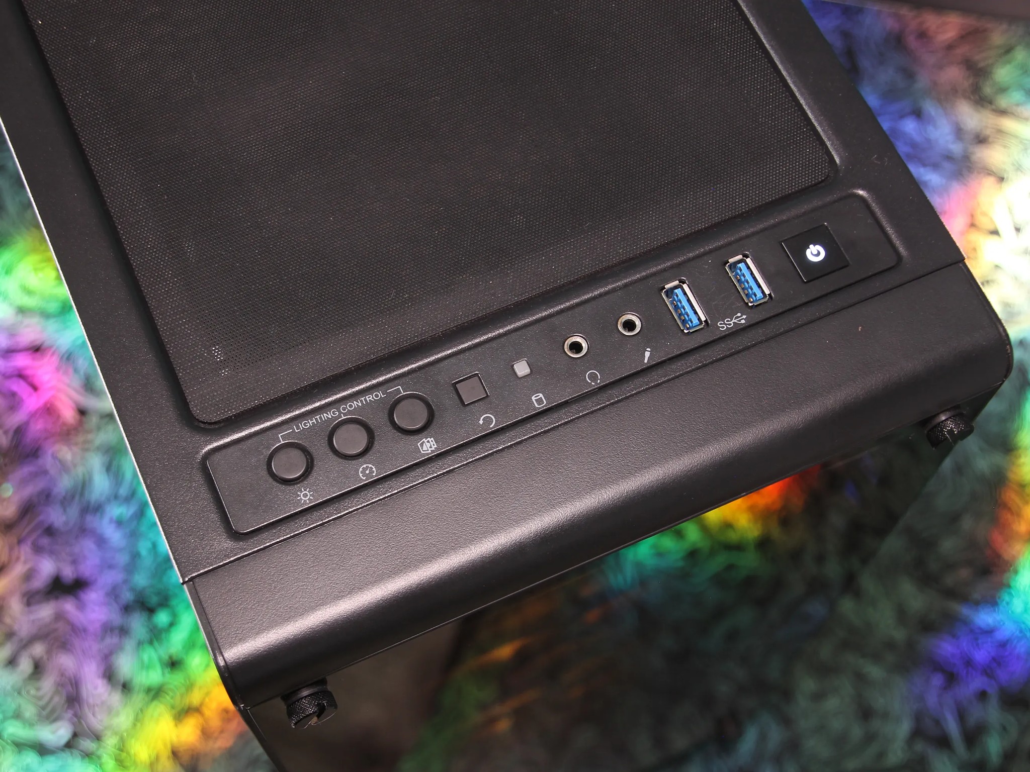 𝙐𝙈𝘽𝙍𝘼 // Core i5-12400F, RTX 4060 Ti // SLEEK Mid-Range Gaming PC