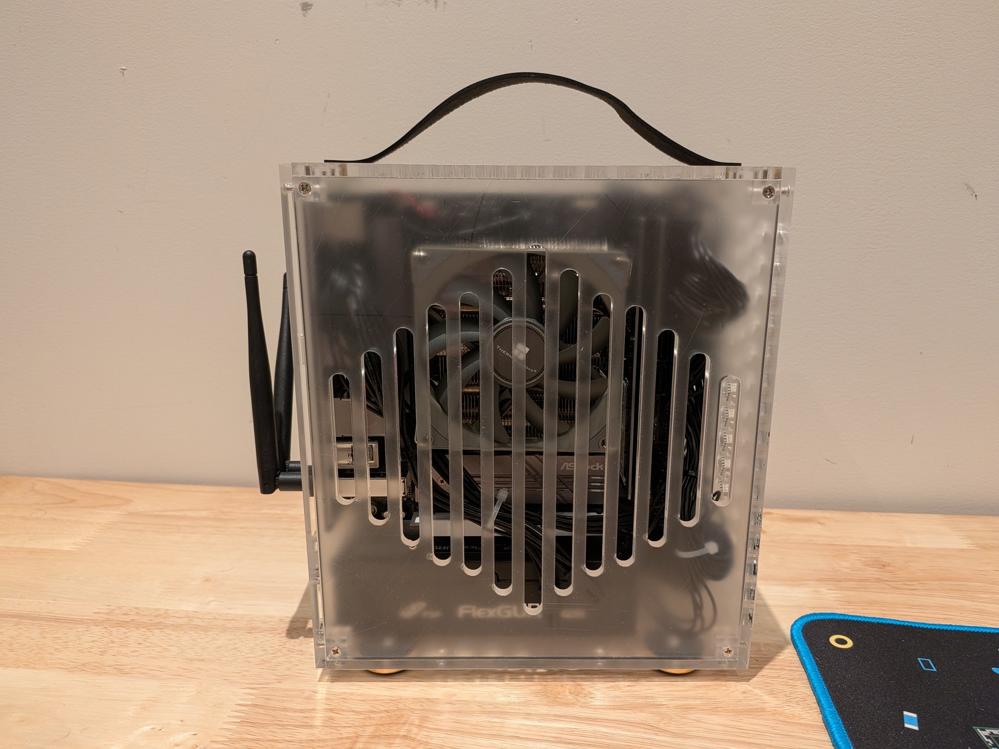 1080p Invisible Man - RTX 5060, Ryzen 5 5600, 32 GB DDR4 RAM, 1 TB Gen 4 NVME, Clear