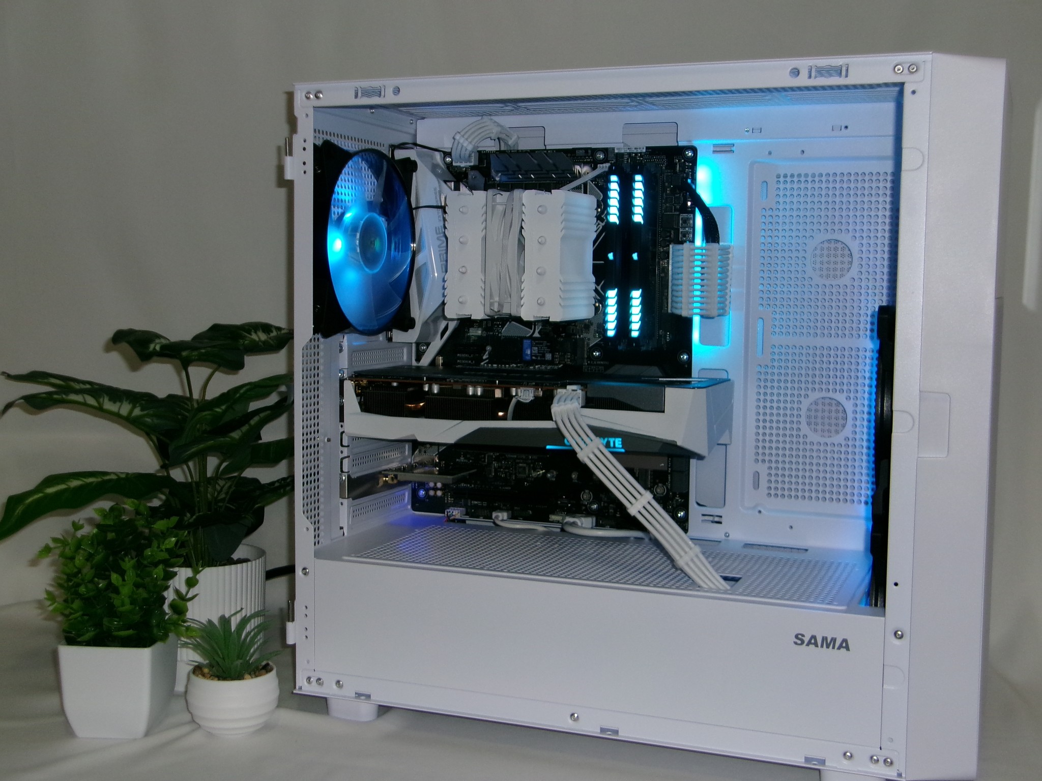 High-FPS 1080p & 1440p Gaming PC | RX 6600 XT & i5-9600k | 16gb RAM | 1TB NMVe SSD