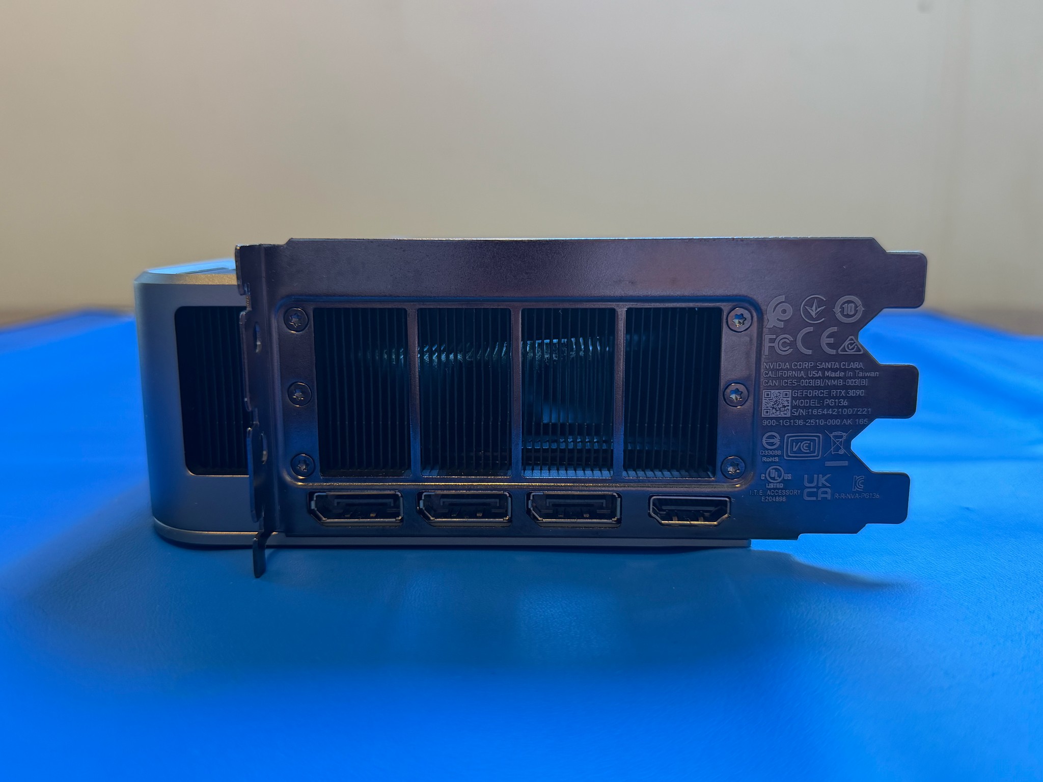NVIDIA GeForce RTX 3090 Founders Edition – Excellent Condition – Original Owner