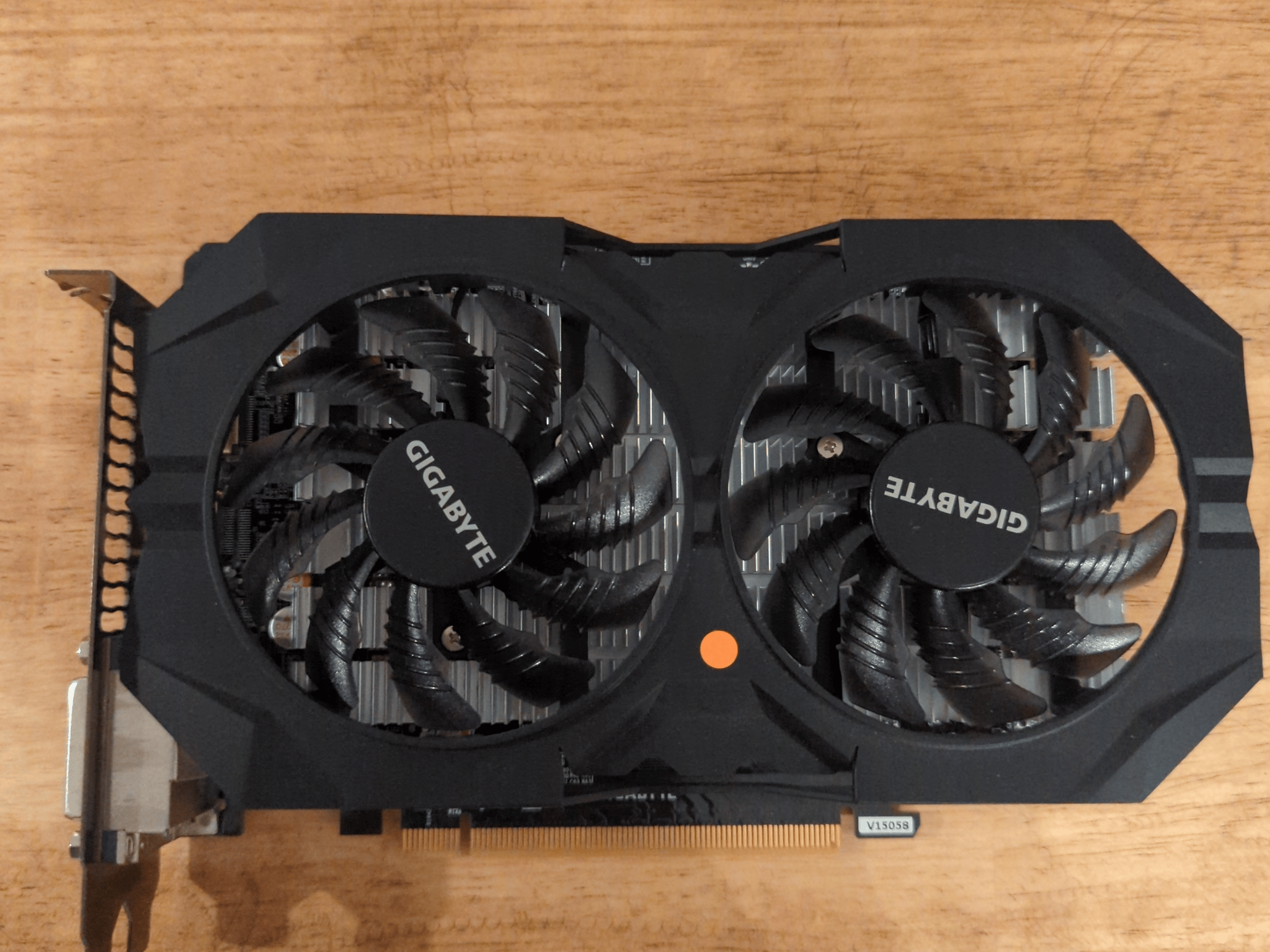 GIGABYTE NVIDIA GeForce GTX950 2GB GDDR5