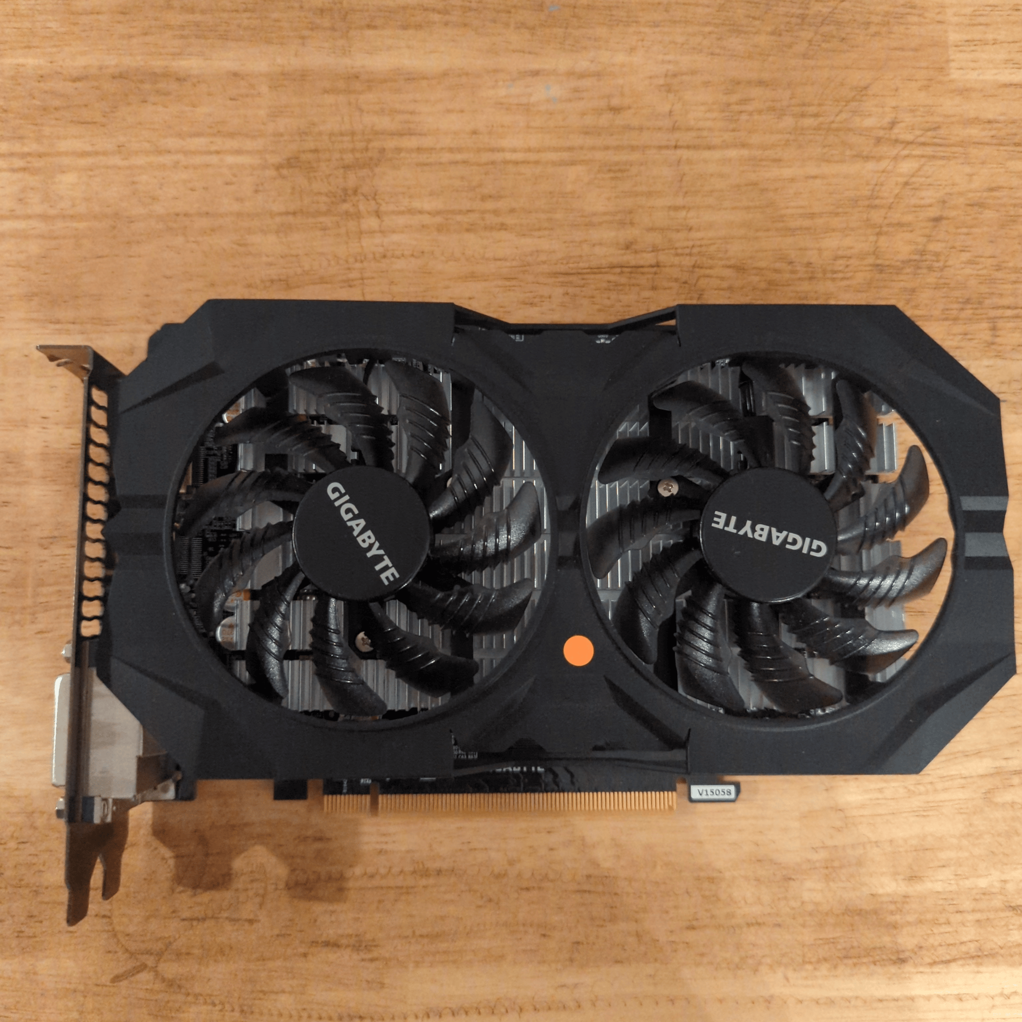 GIGABYTE NVIDIA GeForce GTX950 2GB GDDR5