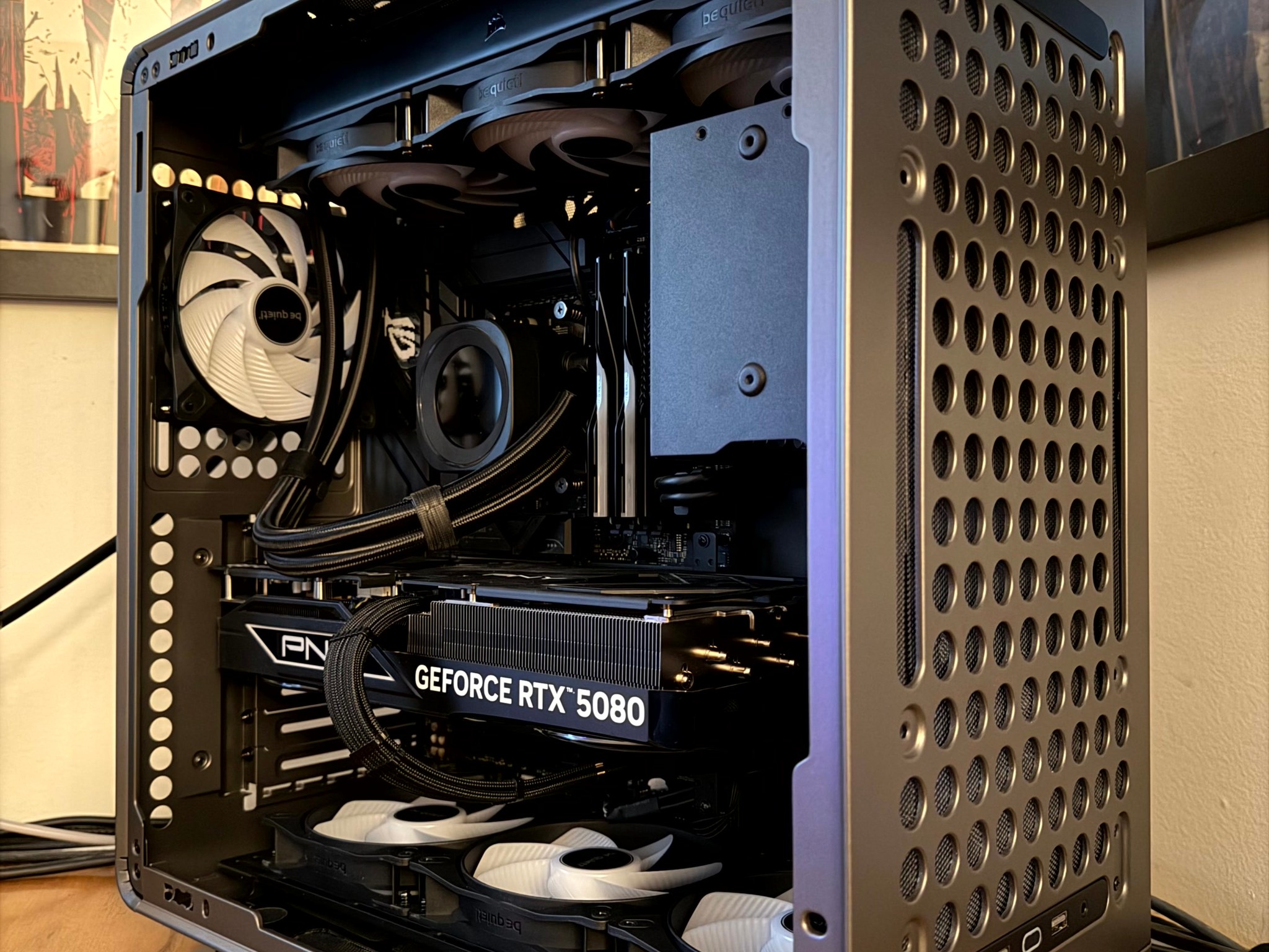 Iron Meteor - RTX 5080 OC | Ryzen 7 9850x3d | 32GB @6400MT | 2TB gen 5 NVMe  | 1000W Platinum PSU