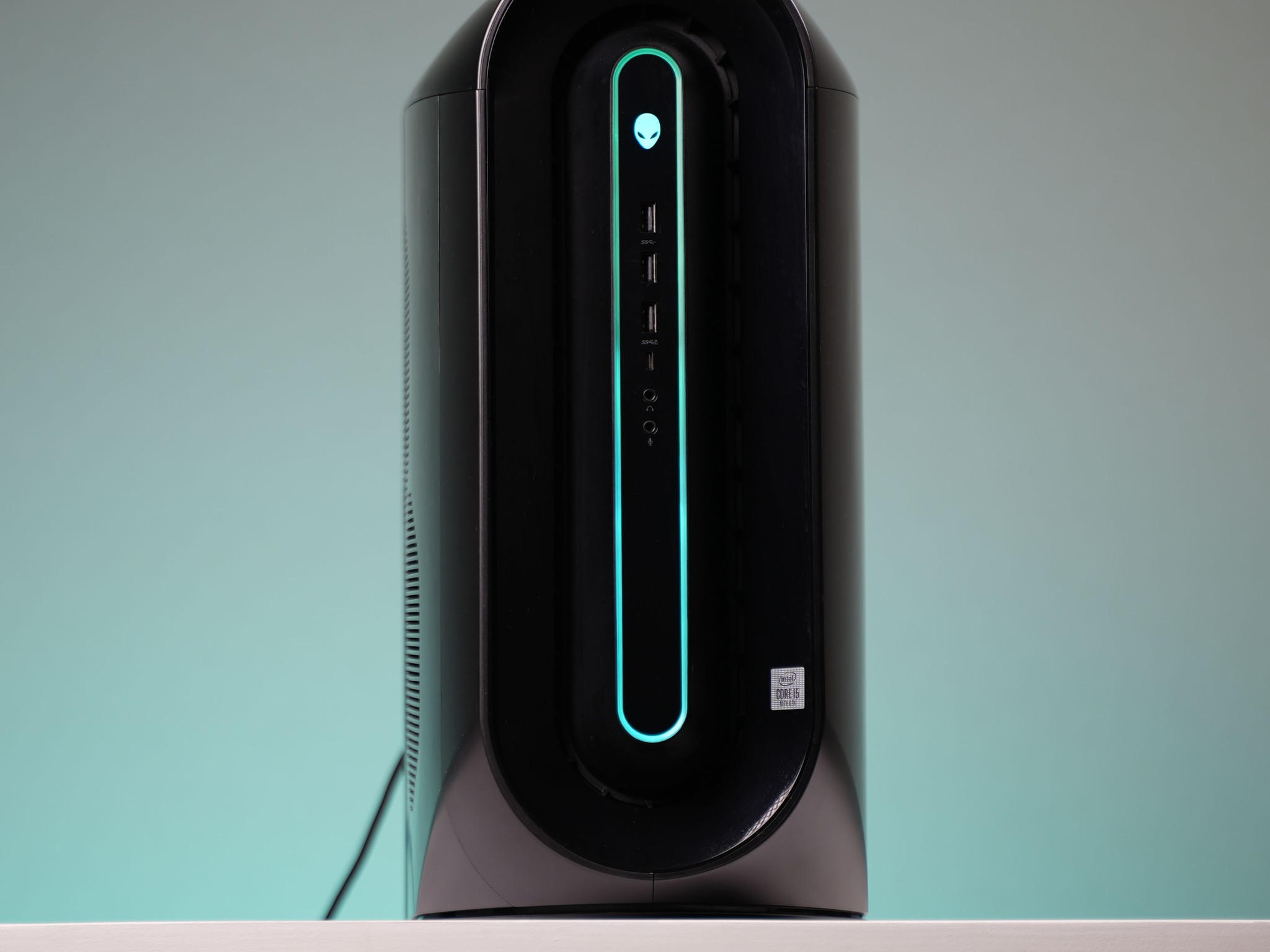 “Auro.form” RTX 2060 Super Intel Core i5 10400f 16GB 1.3TB Windows 11 Gaming PC Powerhouse