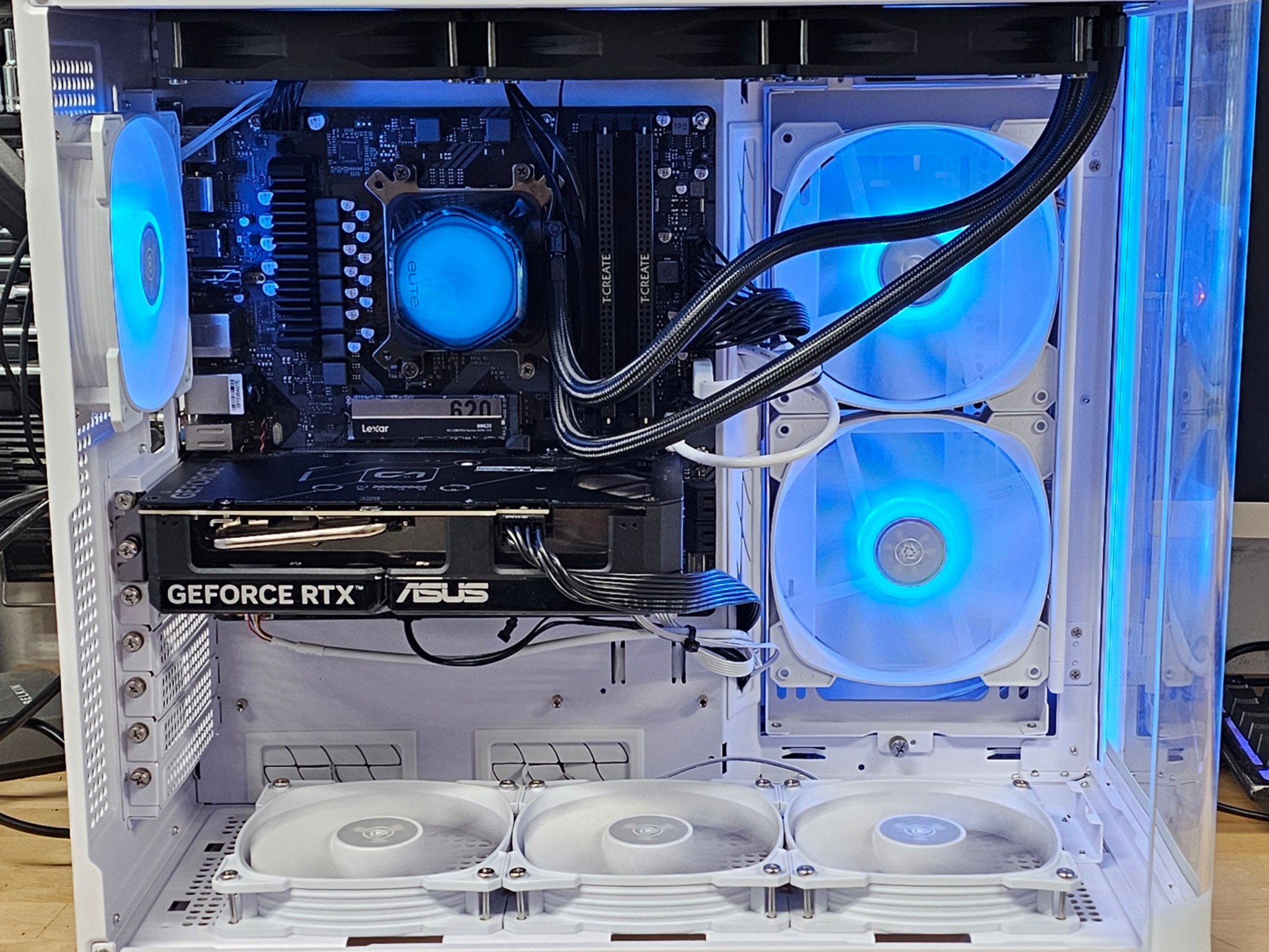 White PC Case with Tempered Glass w/ 7 RGB Fans