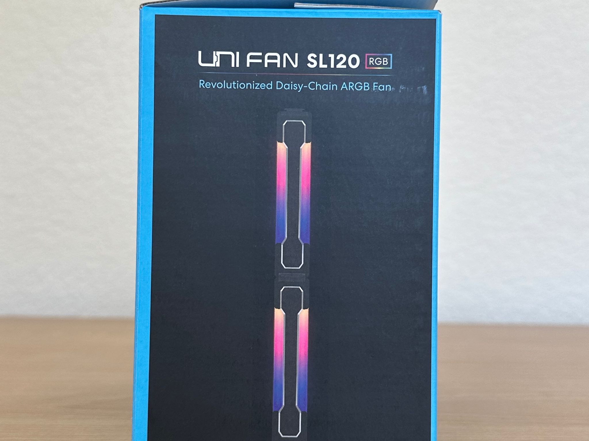 Lian Li UNI Fan SL120 3 Pack with hub