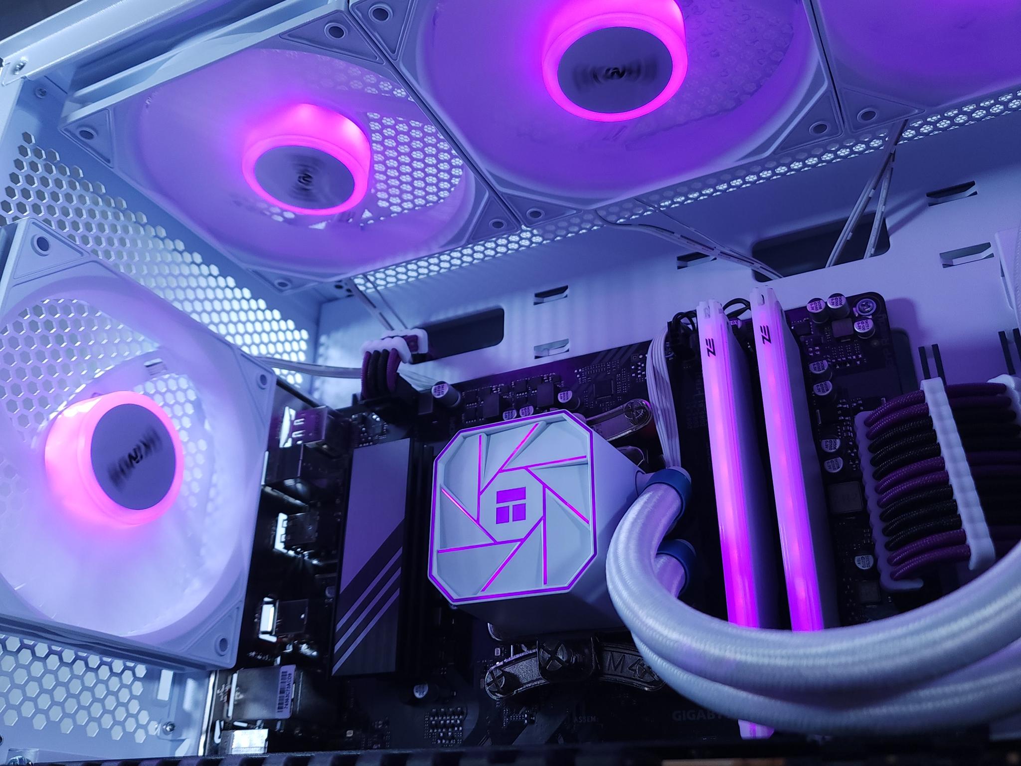 🤍💜RX 7700XT || Ryzen 5 7500F || 2TB NVMe SSD || 32GB 6000MHz || 1440p Gaming PC