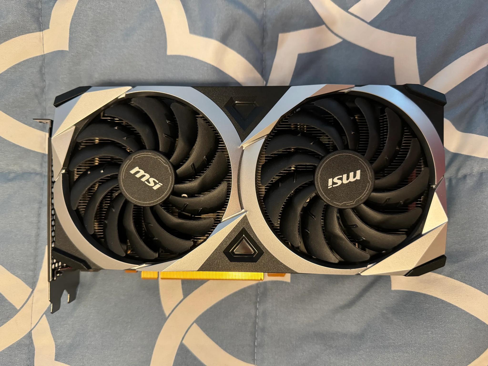 Gaming Radeon Rx 6650 Xt 128-Bit 8Gb Gddr6 Dp/Hdmi Dual Torx 3.0 Fans sync D