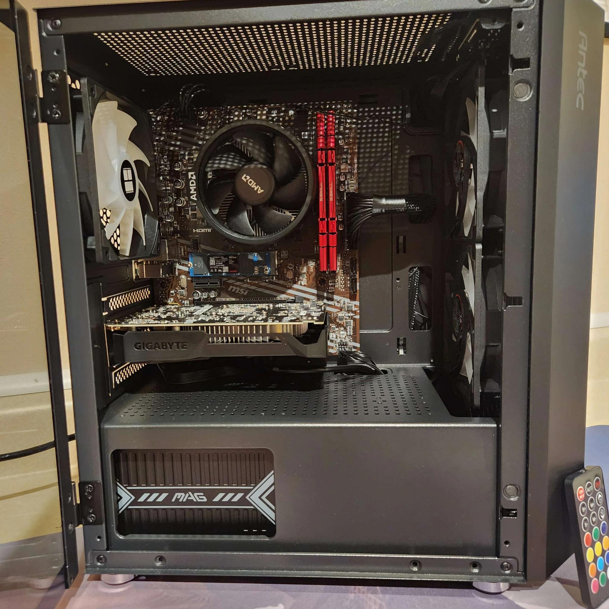 GTX 1050 ti | Ryzen 5 4500 | 16GB RAM | 500GB | RGB | Windows 11 Home