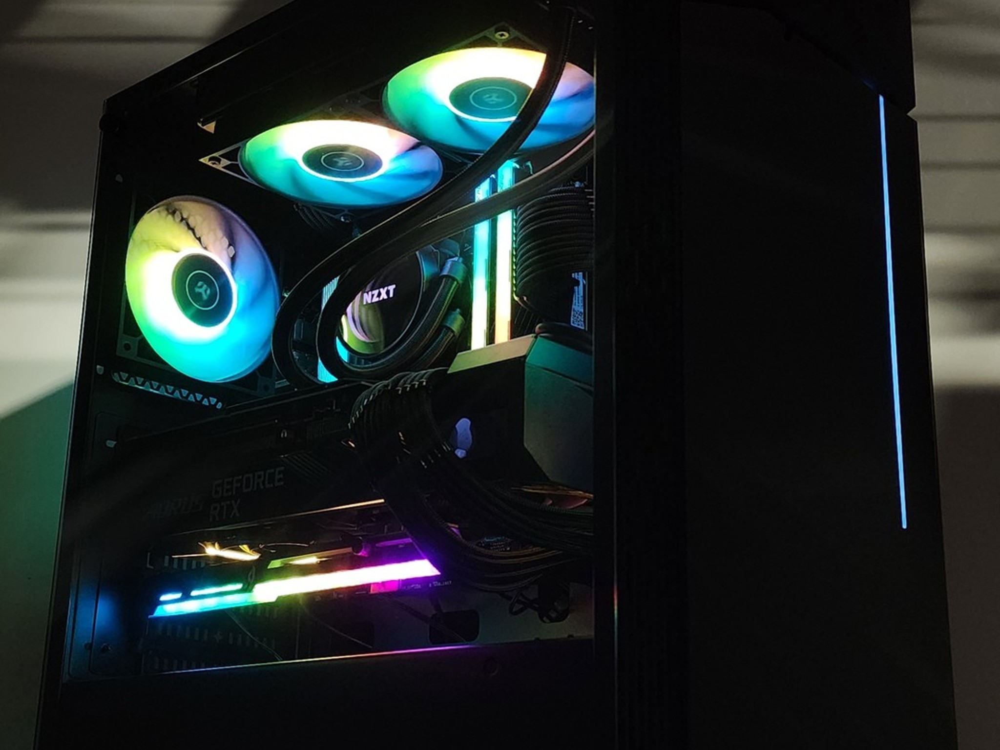Gaming PC Ryzen 7 7700 32GB RAM 2TB SSD RTX 3080 10GB Windows 11 Computer
