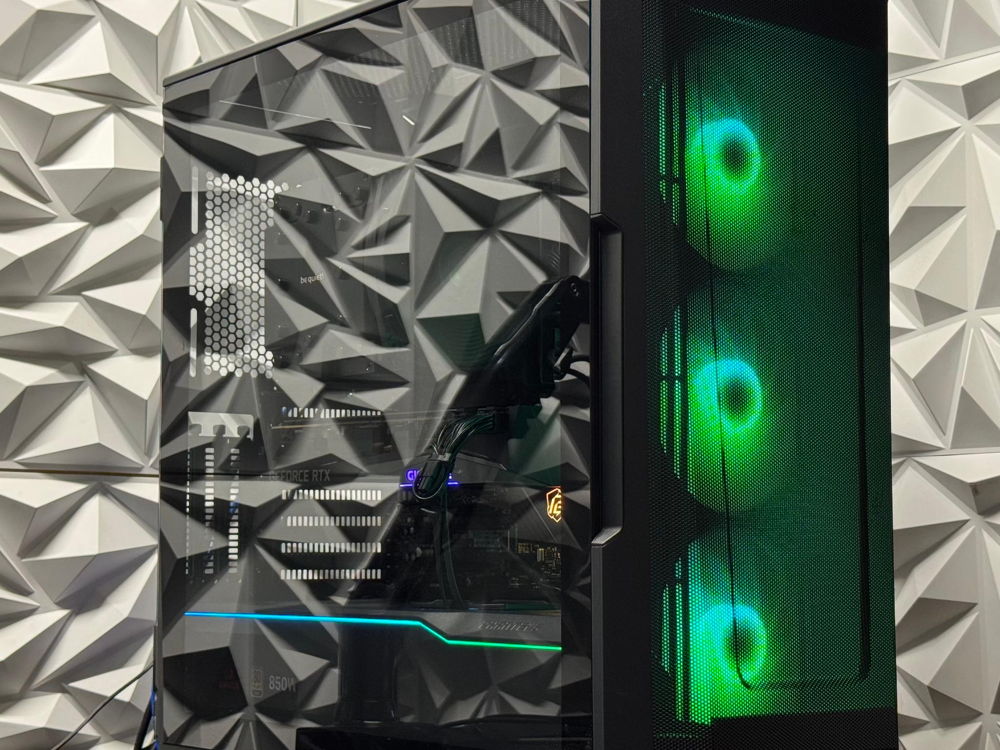 RTX 3070 / Ryzen 7 5800x / 32GB DDR4 Ram / 1TB Samsung SSD / Gaming pc / streaming pc / creator pc