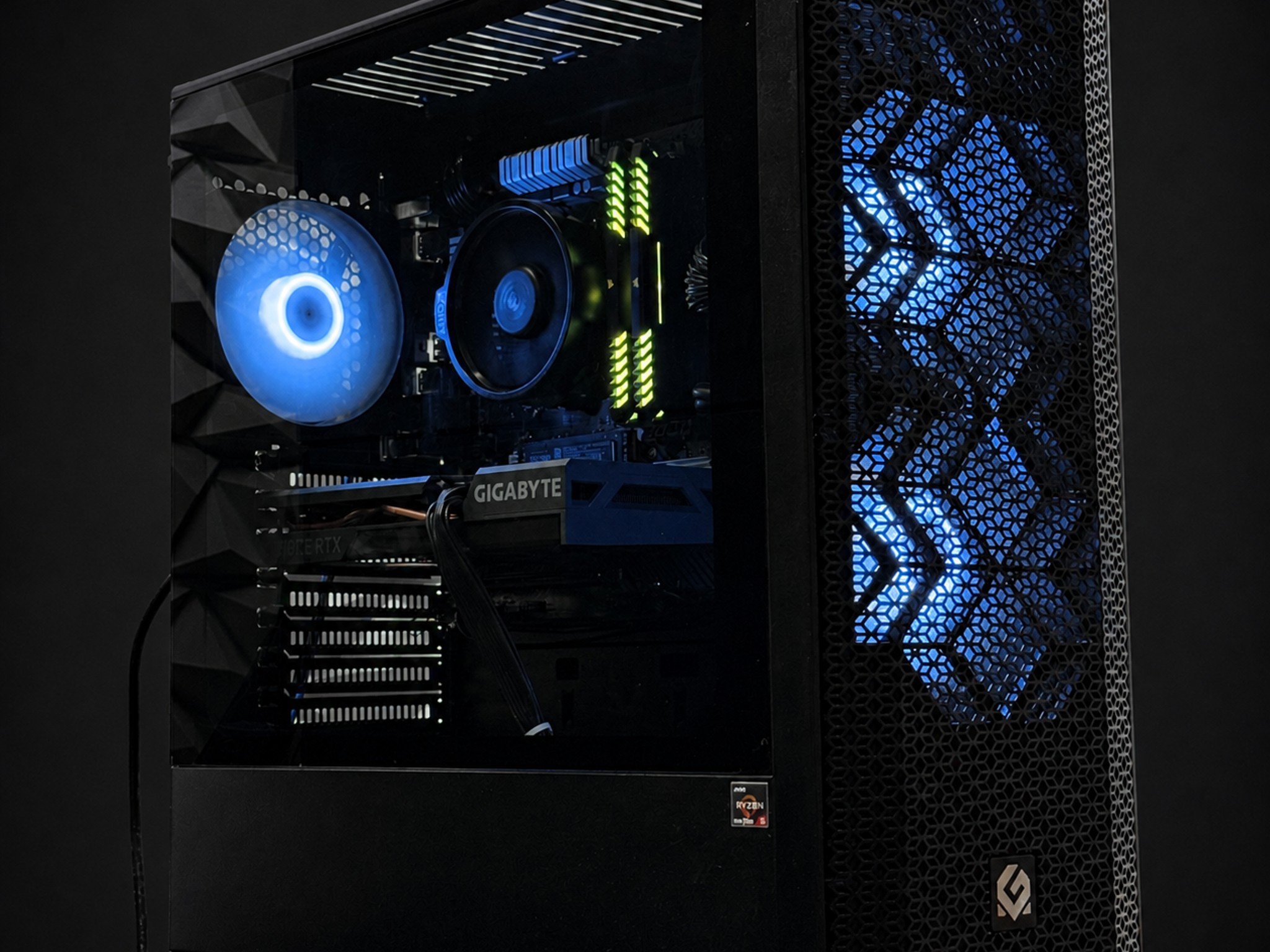 1440P/1080P gaming pc / RTX 3060 / Ryzen 5 5500 / 16GB Corsair Ram / 500GB Samsung 980 SSD