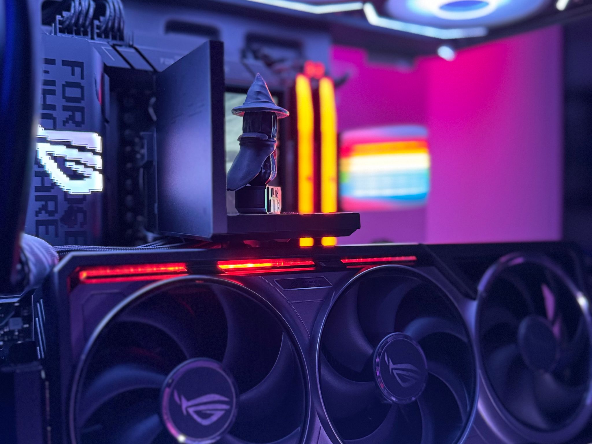 Shook PC LEGENDARY GOOP - 9850X3D | ROG Astral 5080 | 96GB DDR5 6000 | 2TB SSD Samsung 9100 Pro GEN5