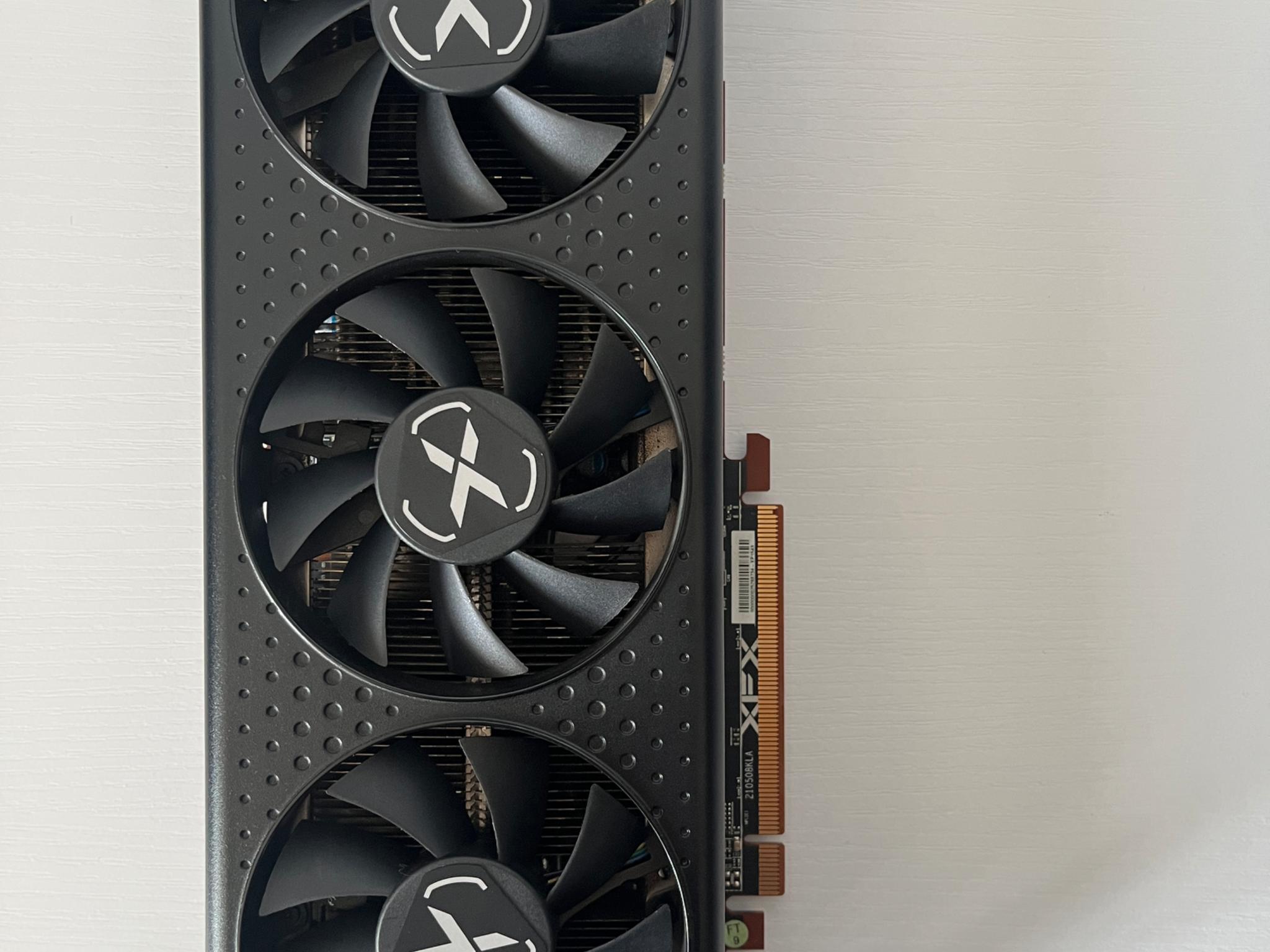 XFX Speedster Radeon RX 6600 XT 8GB