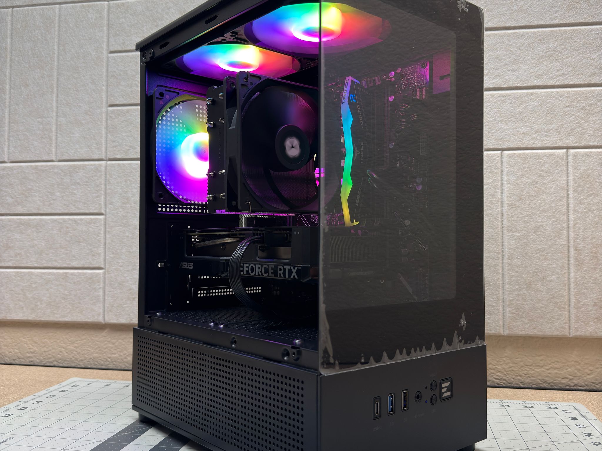 RTX 4060 | Intel i5-12490F | 4TB Storage | 16GB DRR5 Gaming PC
