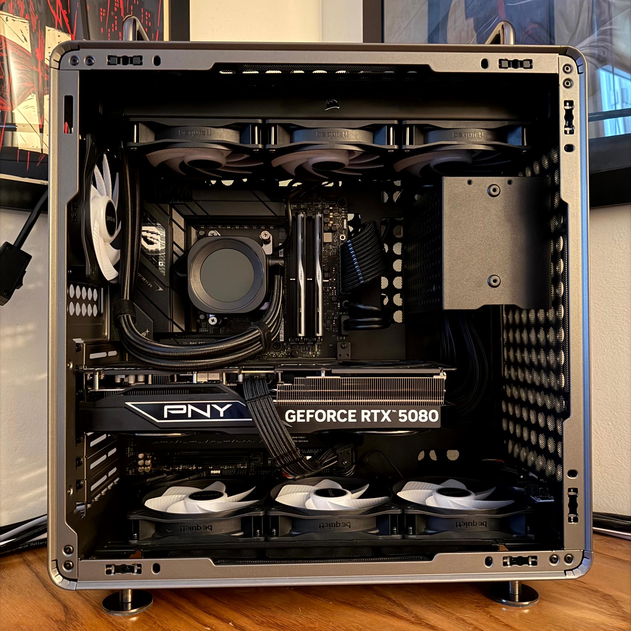 Iron Meteor - RTX 5080 OC | Ryzen 7 9850x3d | 32GB @6400MT | 2TB gen 5 NVMe  | 1000W Platinum PSU
