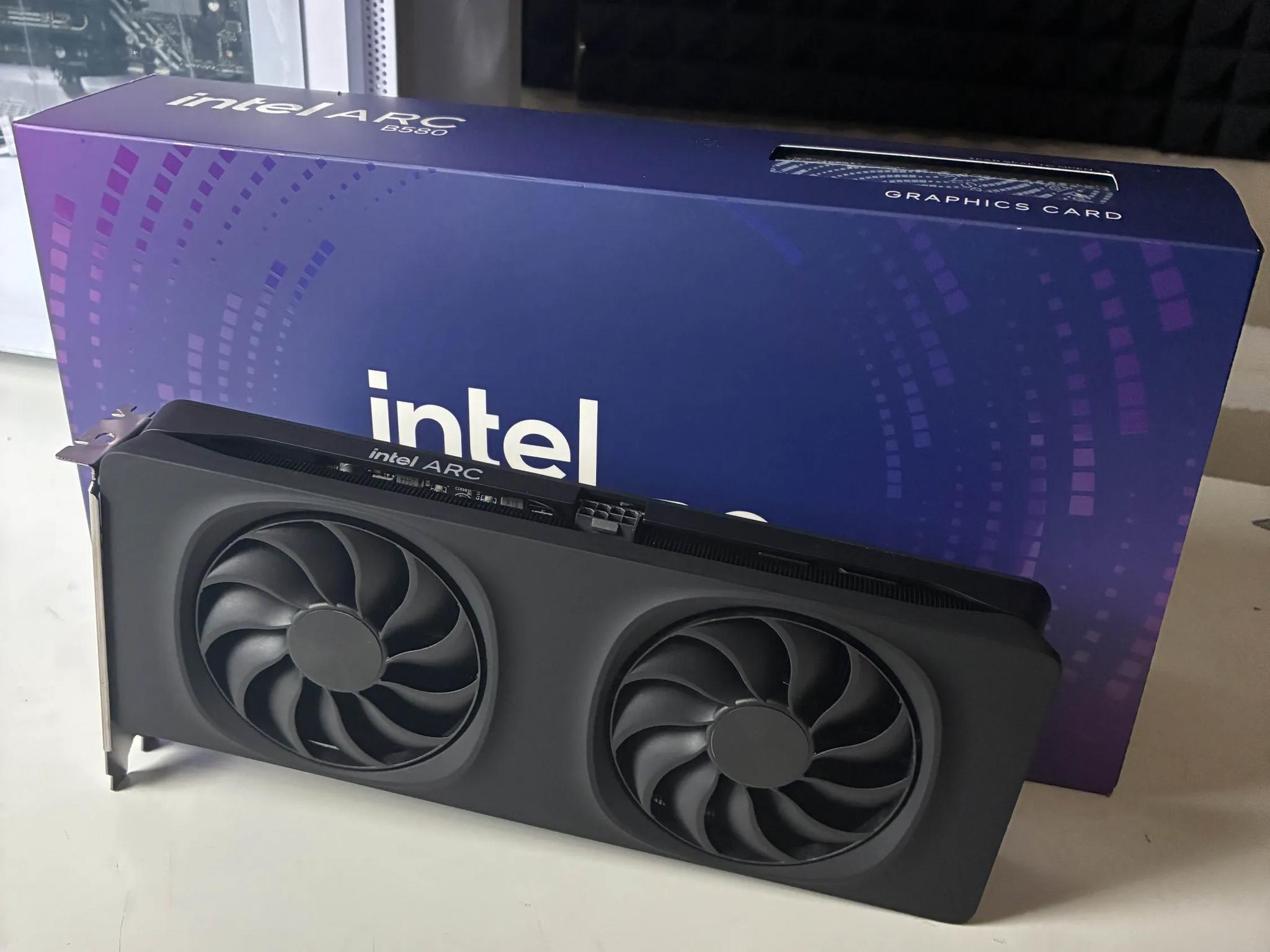 Intel Arc B580 LE
