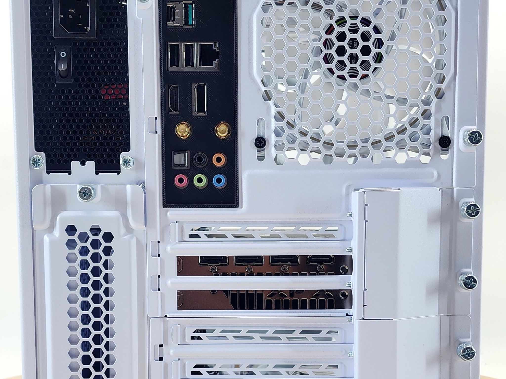 Gaming PC Ryzen 7 5700X3D 32GB RAM 1TB SSD RX 7700 XT 12GB Windows 11 Computer
