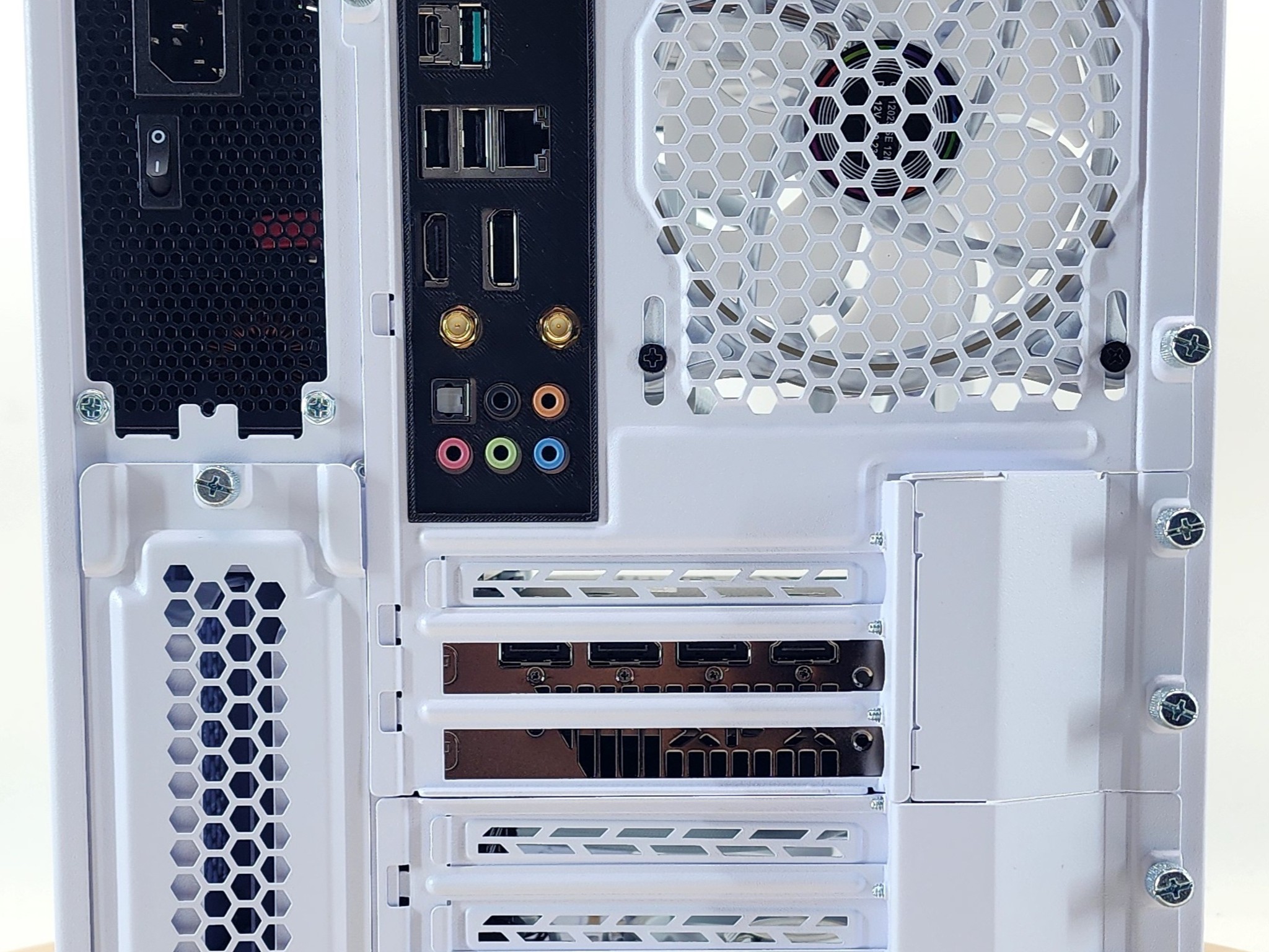 Gaming PC Ryzen 7 5700X3D 32GB RAM 1TB SSD RX 7700 XT 12GB Windows 11 Computer