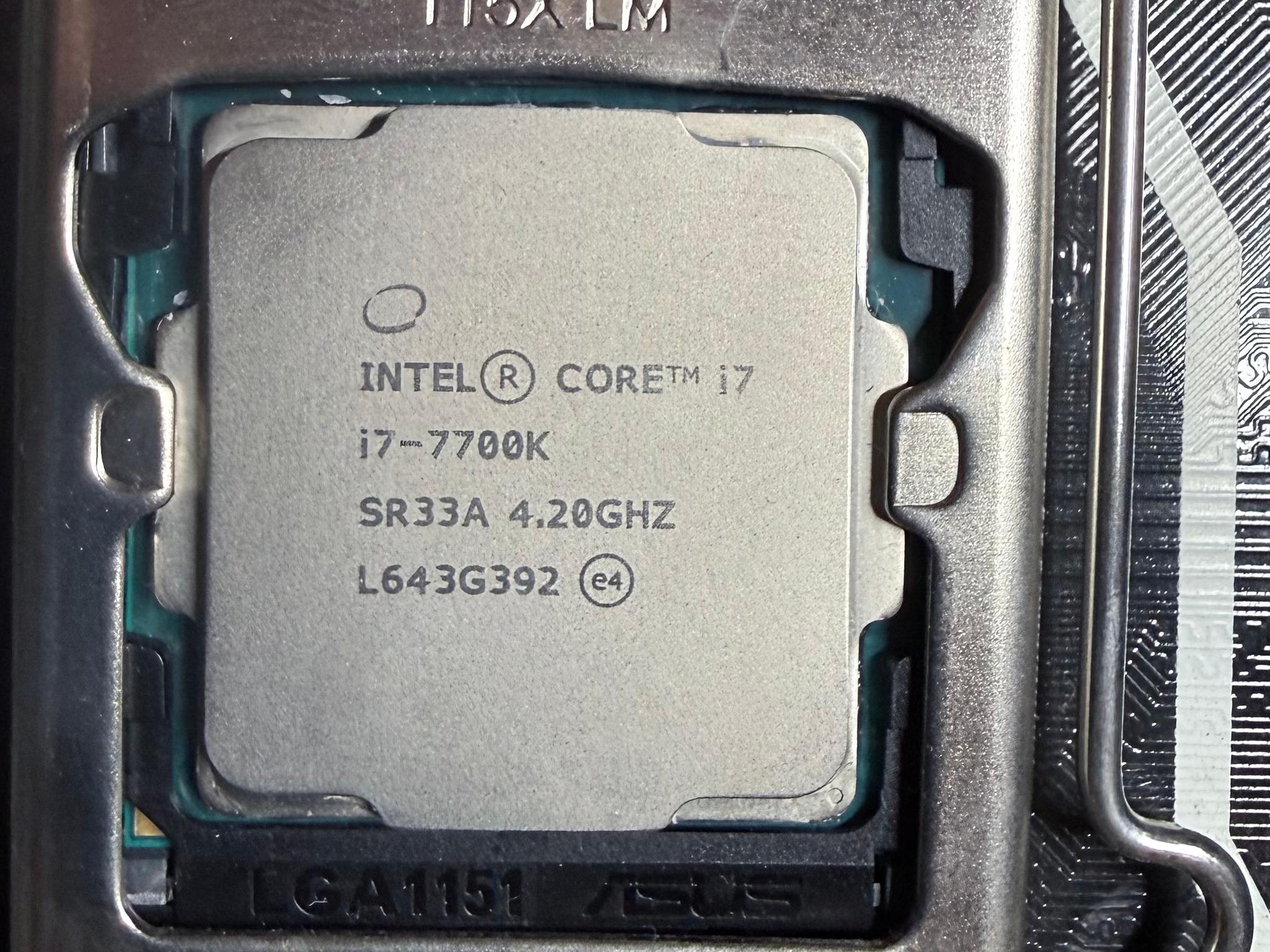 ASUS Prime Z270-A + Intel i7-7700K + 32GB Corsair Vengeance DDR4 Combo. Cooler included!
