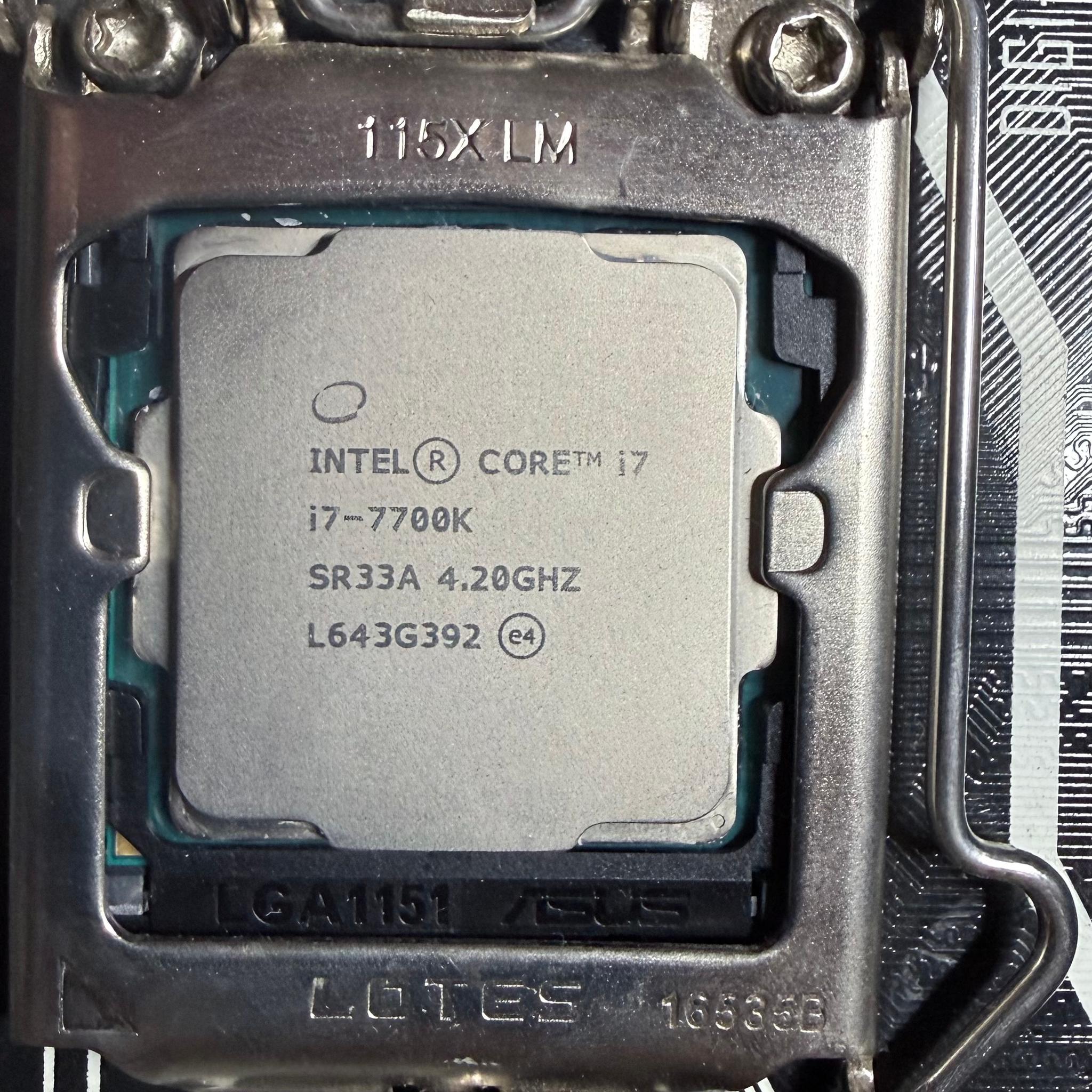 ASUS Prime Z270-A + Intel i7-7700K + 32GB Corsair Vengeance DDR4 Combo. Cooler included!