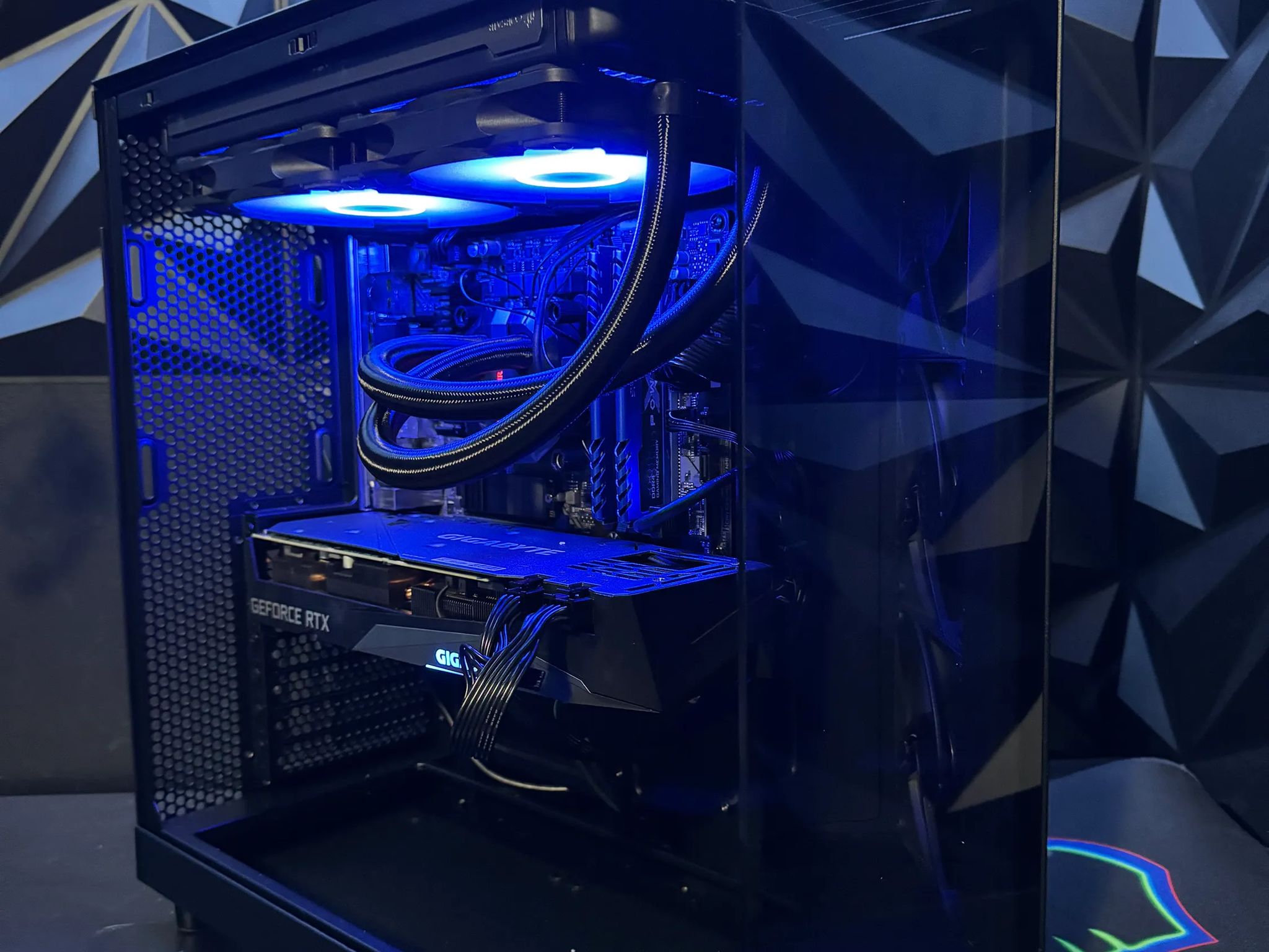 BF SALE! 🌑✦Shadow Strike🌑✦ |i7 12700KF |RTX 3070| 32 GB DDR4 3200MHZ| 1.25 TB NVME