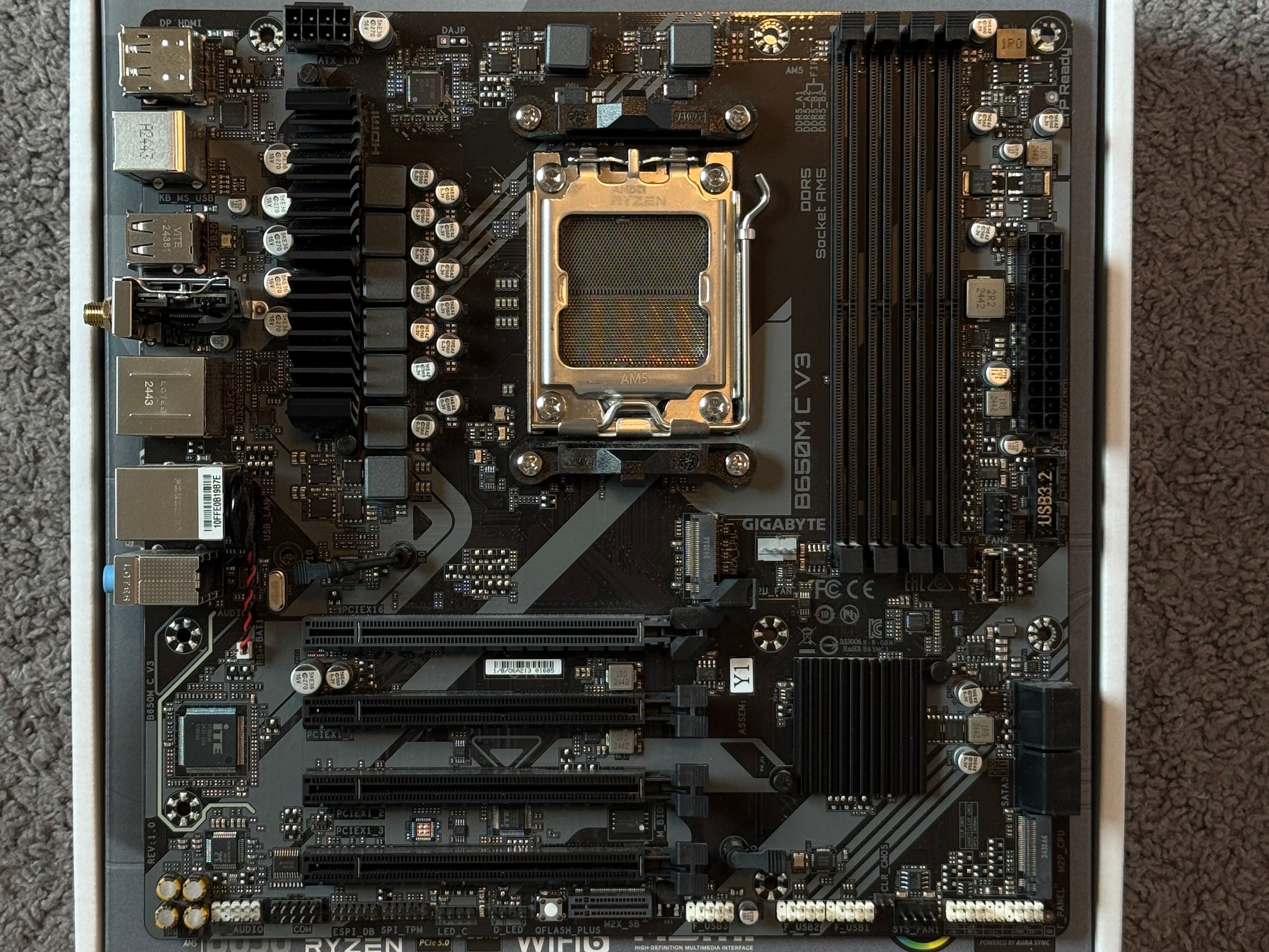 Gigabyte B650M C V3 Motherboard LIKE NEW CONDITION