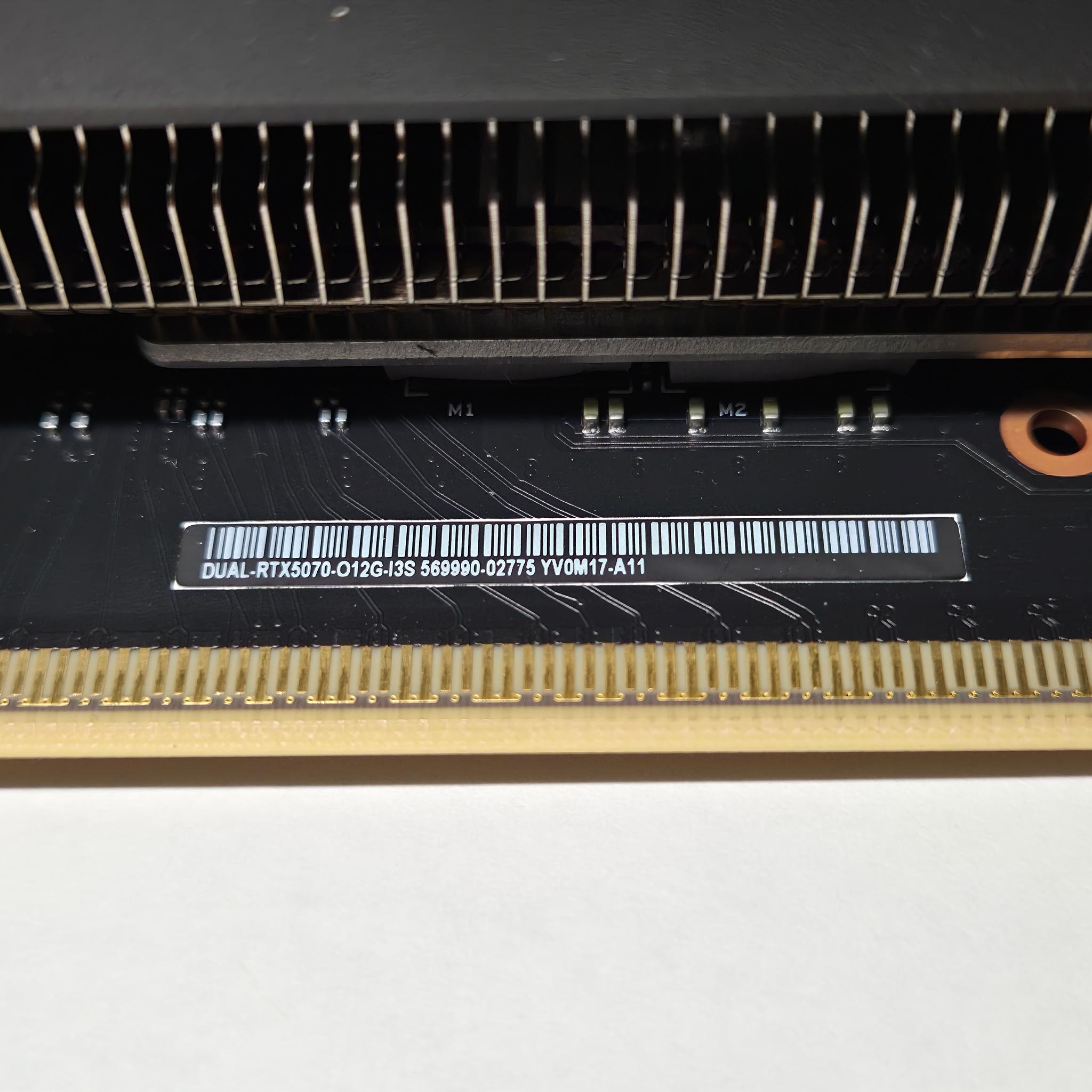 ASUS DUAL 5070 12GB GDDR7
