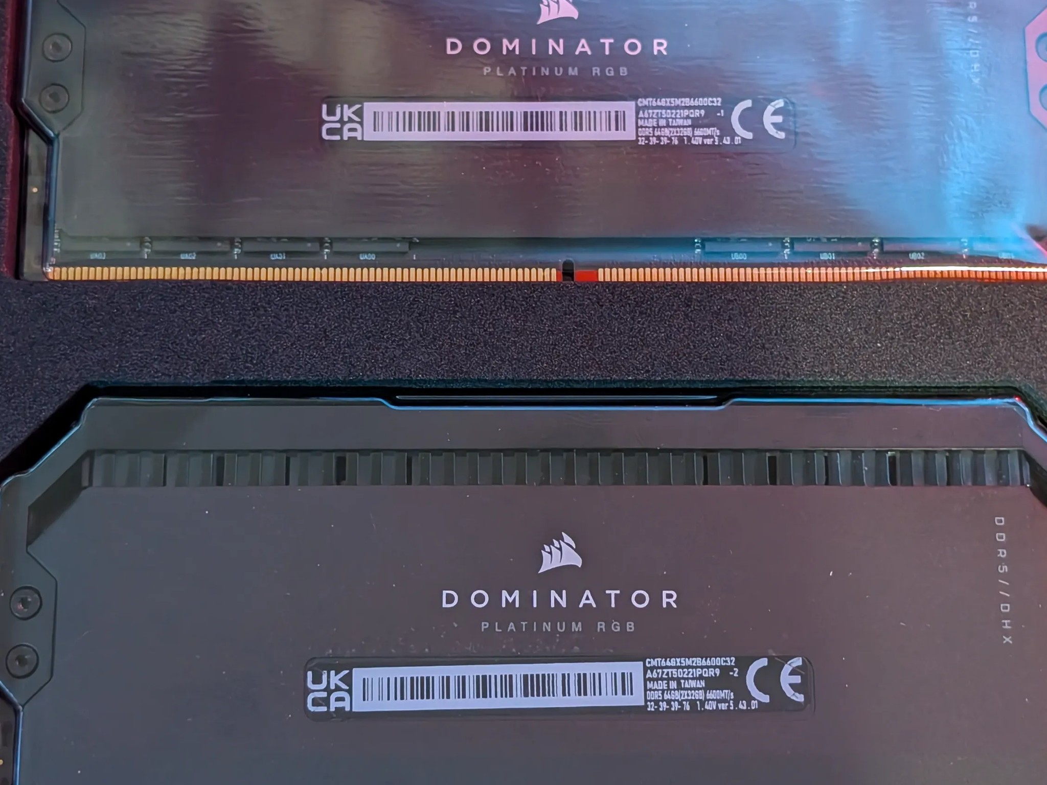 CORSAIR DOMINATOR PLATINUM RGB DDR5 RAM 64GB (2x32GB) 6600MHz CL32 Intel XMP - (CMT64GX5M2B6600C32)