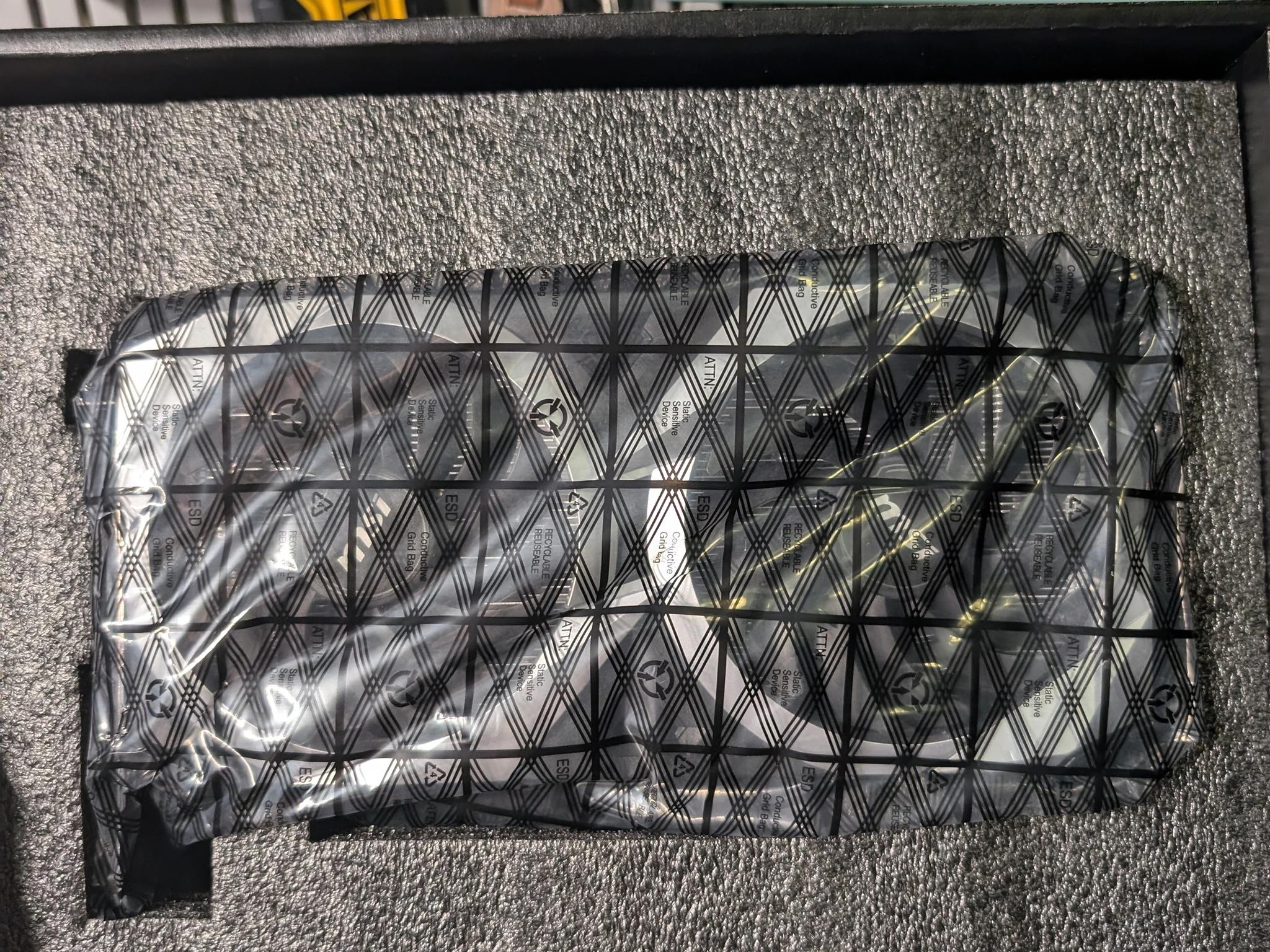 [Used] RX 6700 XT MECH 2X 12G