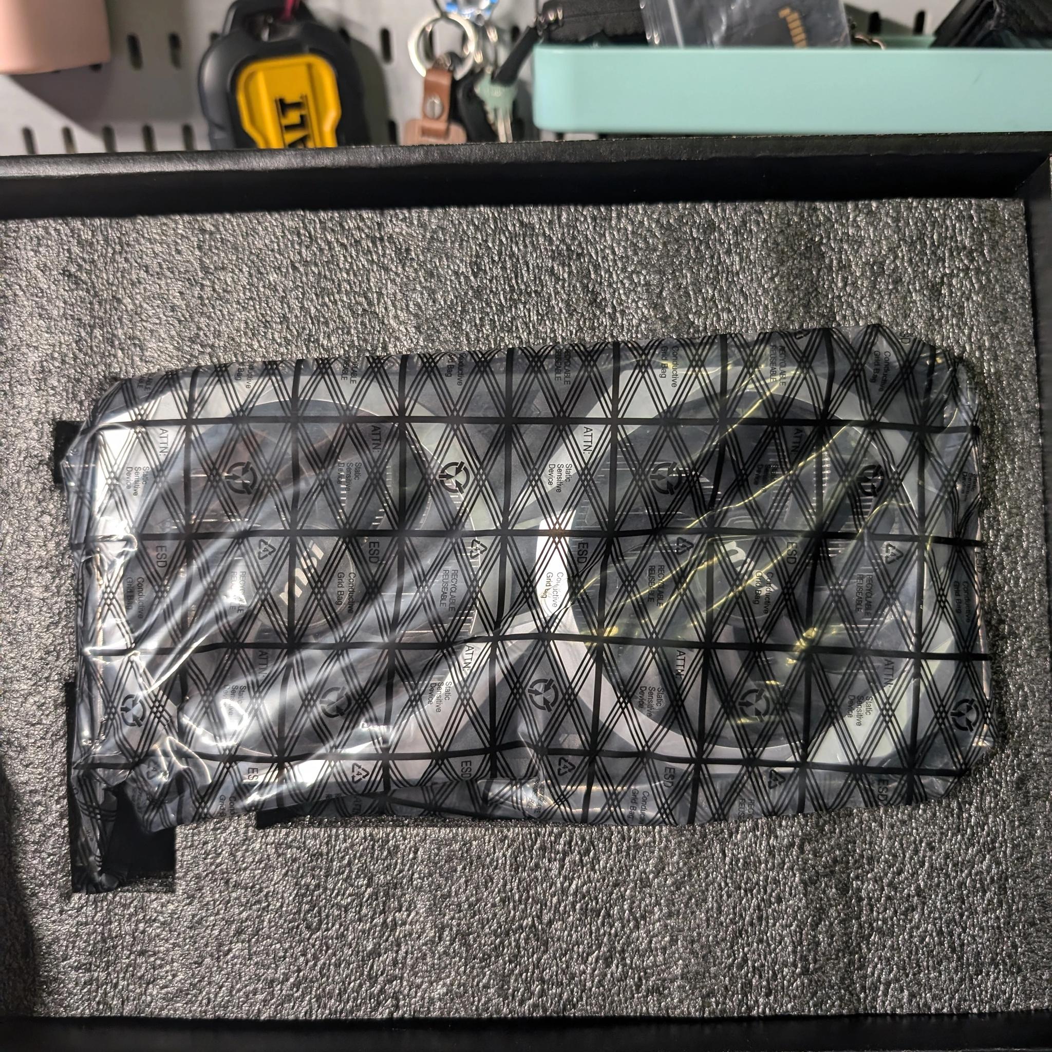 [Used] RX 6700 XT MECH 2X 12G