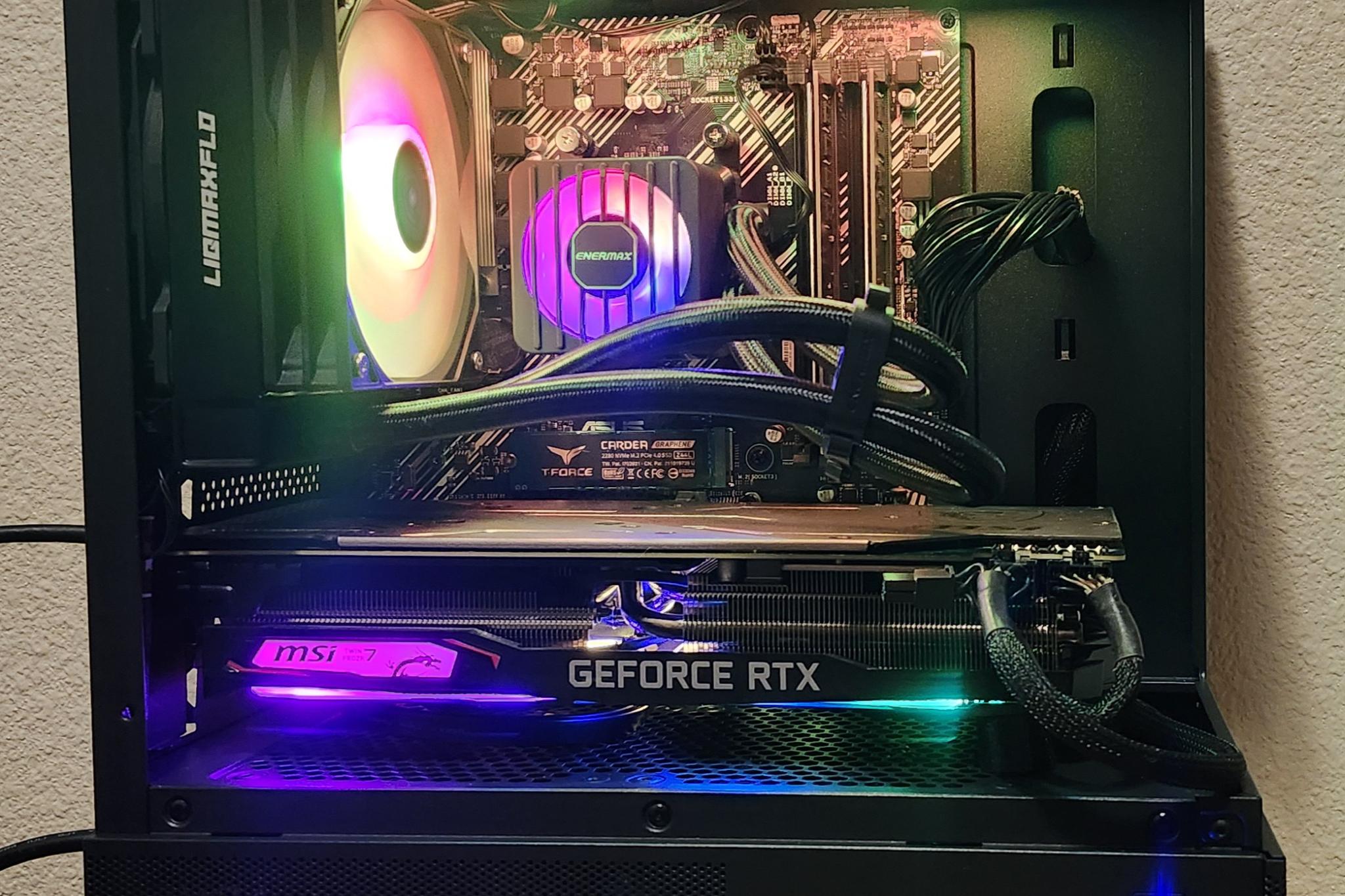 Strife Otter’s Techwares