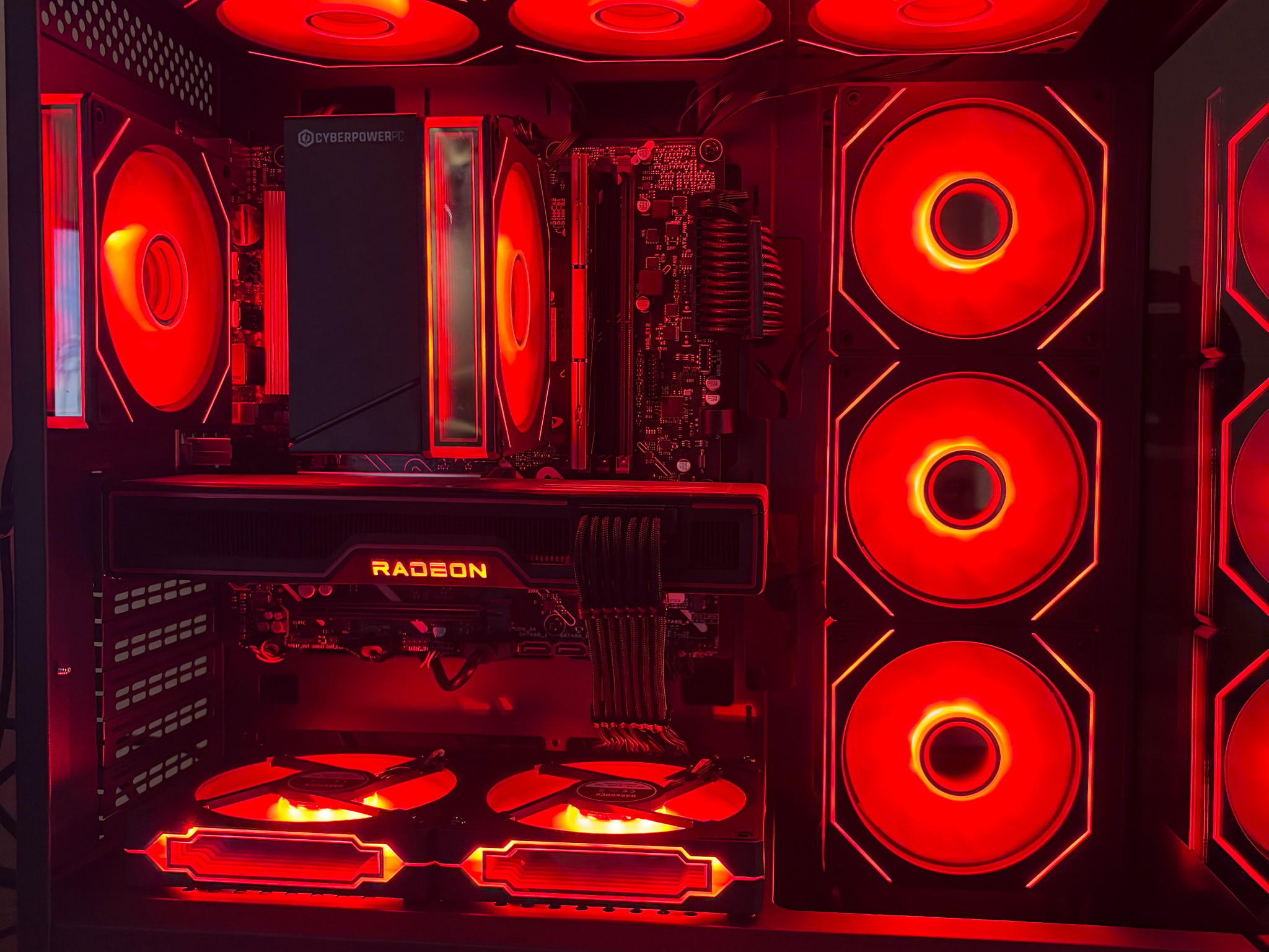 Custom Gaming PC Build - 6900XT - 14400F