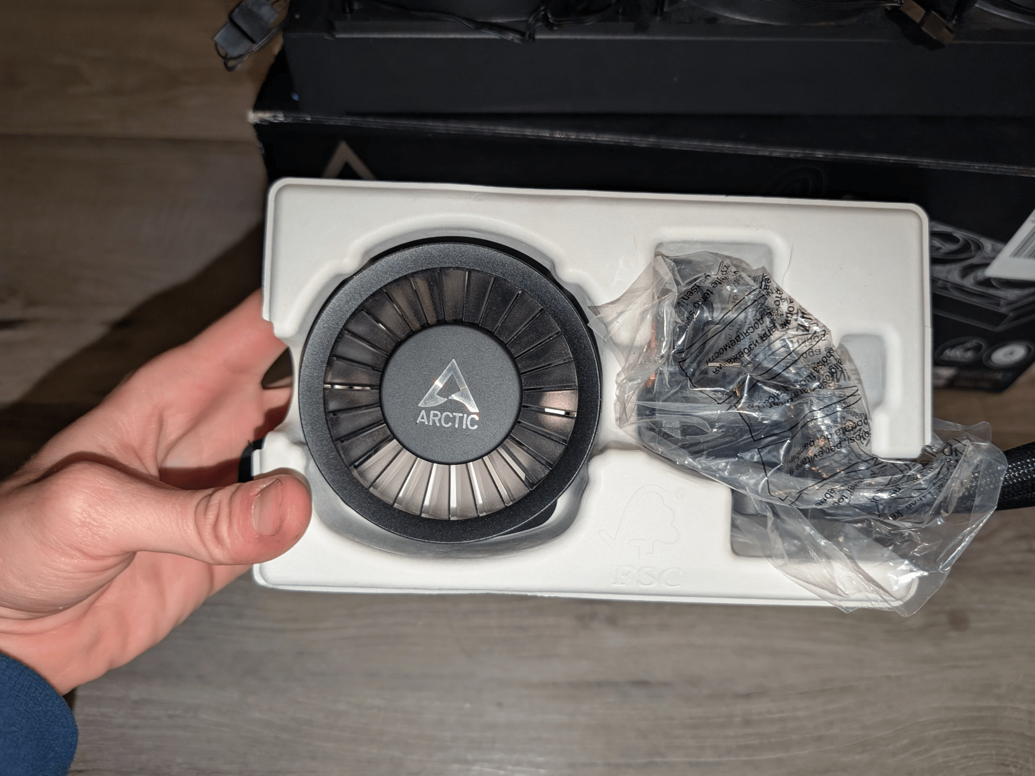 Arctic Liquid Freezer III 360 Black